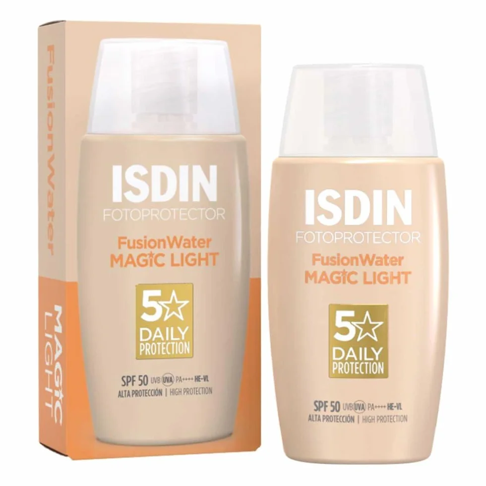 ISDIN Fusion Water Color Light SPF 50 kolorowy krem przeciwsłoneczny do twarzy 50 ml