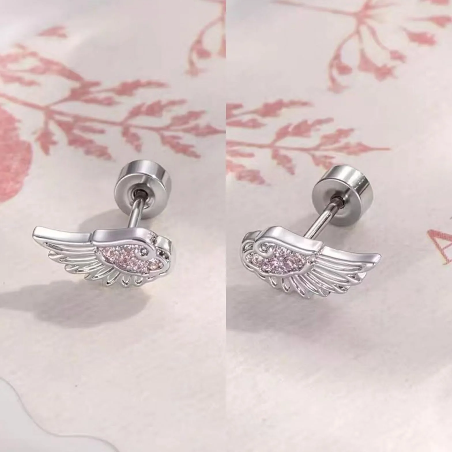 Comfort Fit Skrzydła Tematyczne Szpilki Do Chrząstki Stopu Przenośne Wzory Długotrwałe Noszenie Dla Jej Stylu Unikalne Skrzydło Ear Cuff