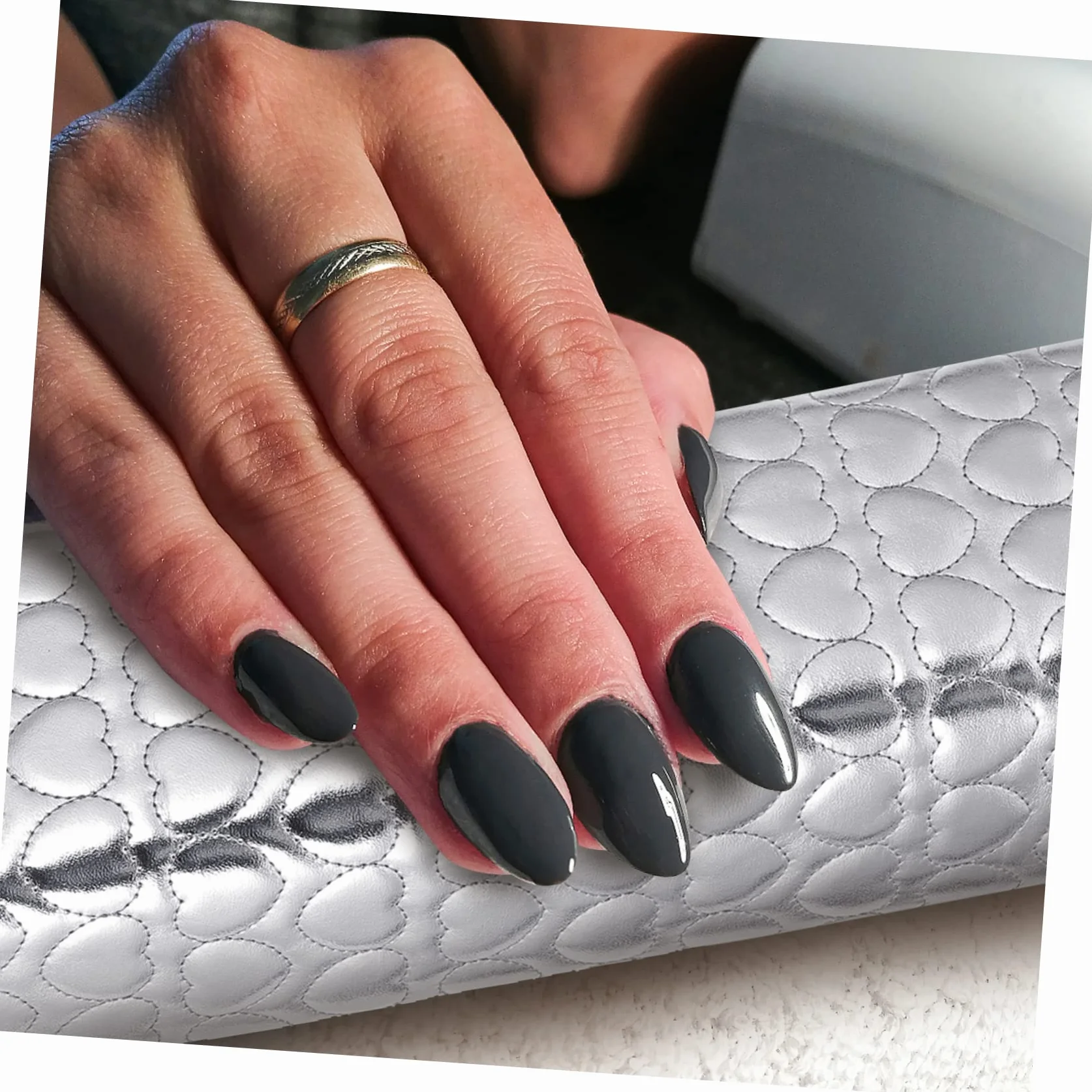 Healvian Poduszka Rękę Do Manicure Miękka Wygodna Poduszka Do Trzymania Dłoni Podczas Zabiegów Salonie Idealna Łatwa i Przenoszenia Elegancka i Stylowa