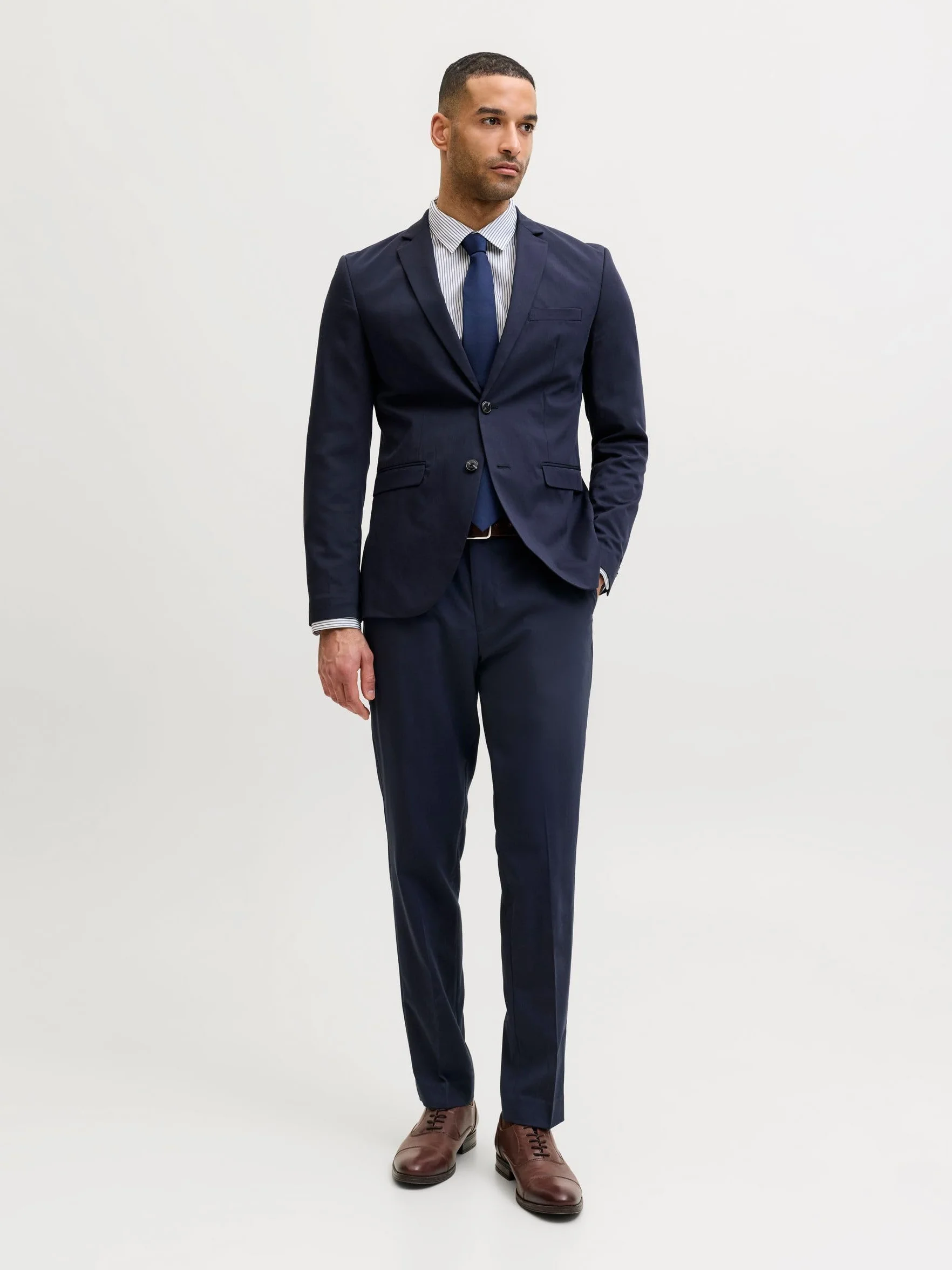 JACK & JONES jprfranco suit noos Garnitur Mężczyźni, granatowy, 56