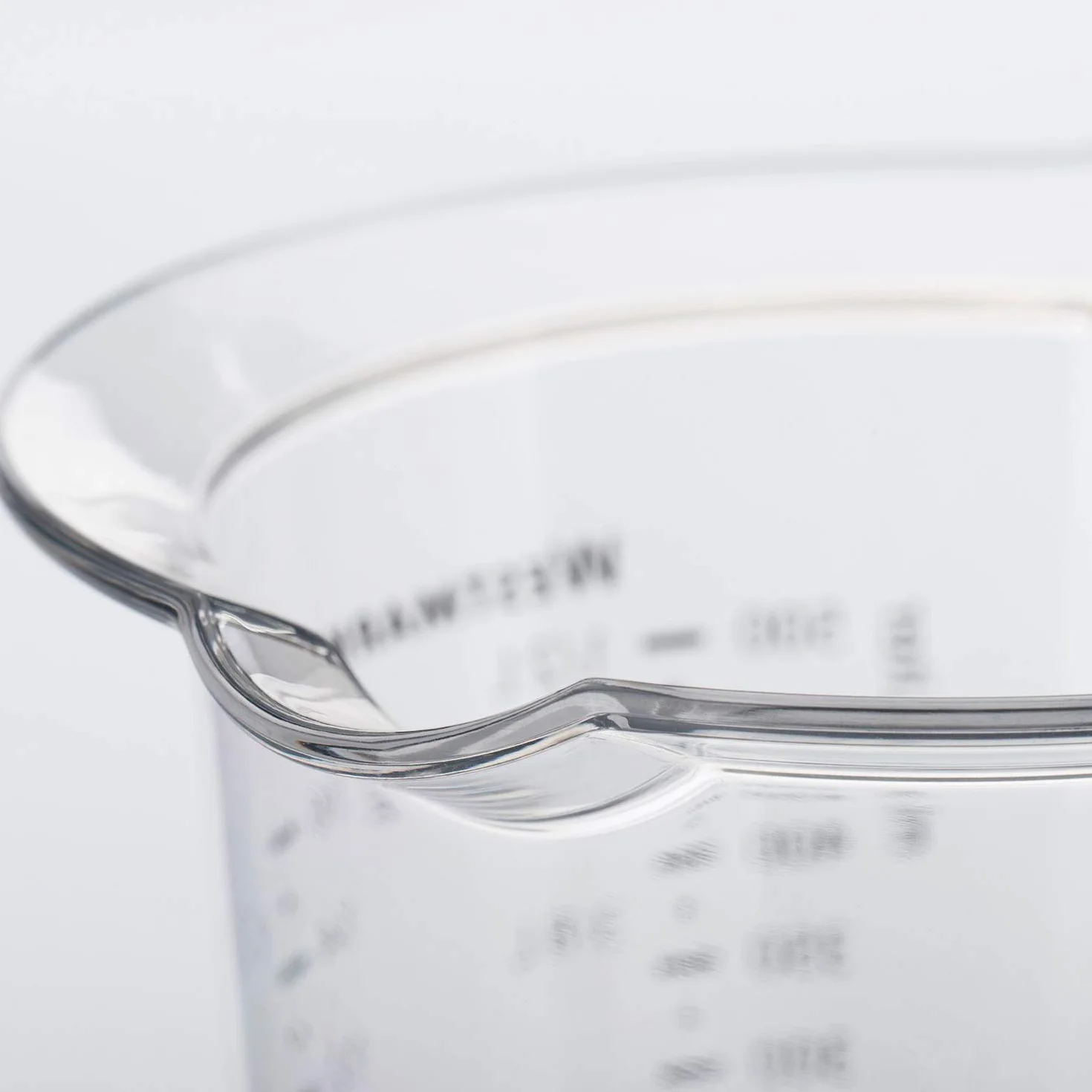 Westmark Dzbanek z miarką, Pojemność: 0,5 l, Wielojęzyczna podziałka w różnych jednostkach, Tworzywo sztuczne, Przezroczysty, 30642270