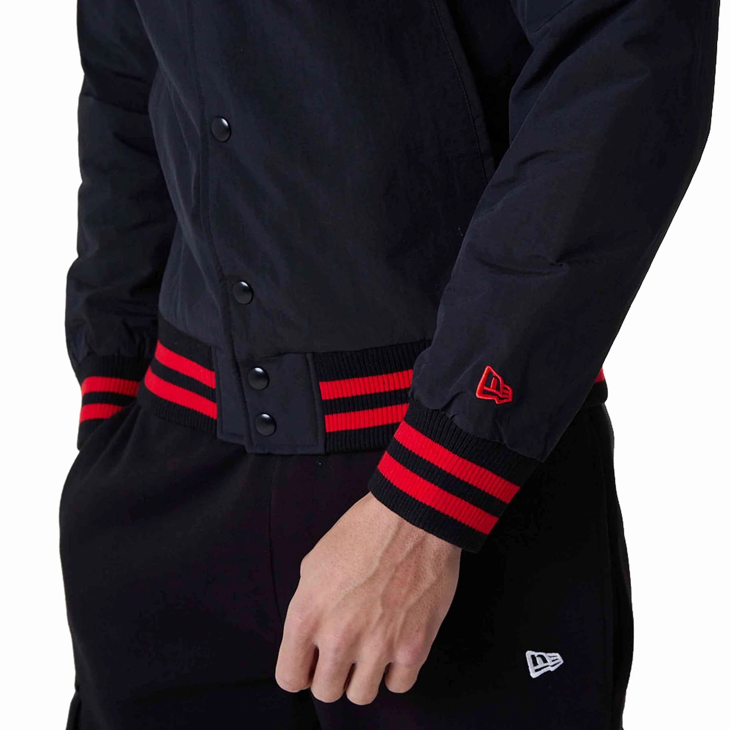 New Era Team Logo Bomber Chicago Bulls Jacket 60284773, Męska kurtka, czarny, M EU, Czarny