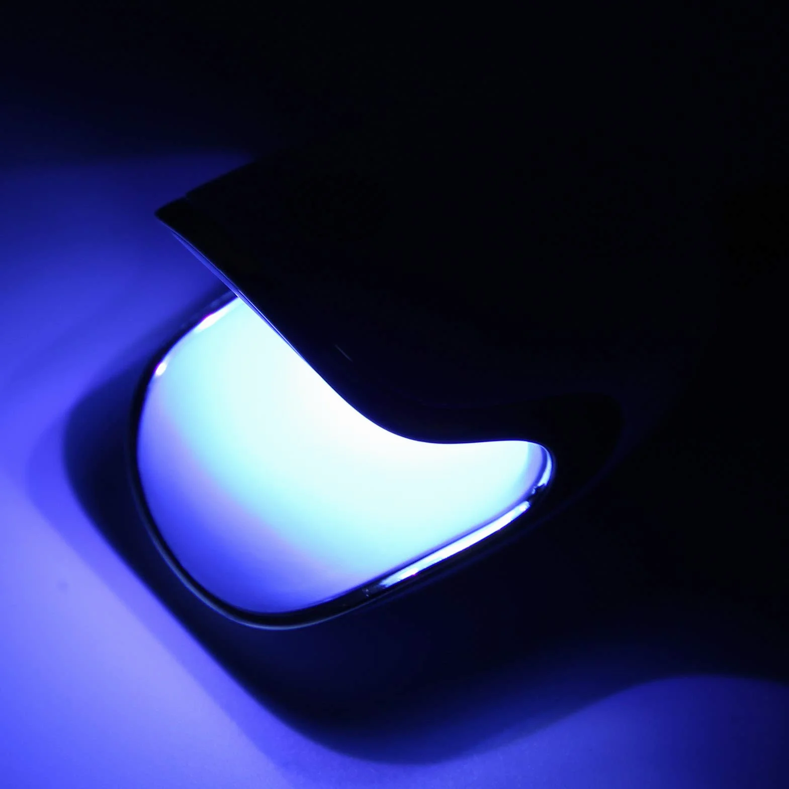 Lampa UV LED Mini do Paznokci - Przenośna Suszarka na Jeden Palec, Maszyna do Utwardzania Żelu UV, 6W