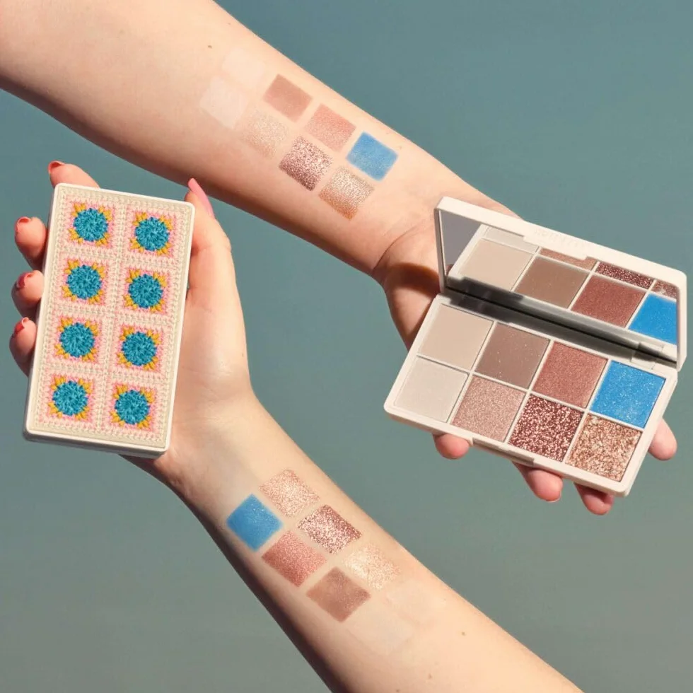 ARTDECO Paleta eyelights – 8 cieni do pudru o intensywnym kryciu – wysoko pigmentowane kolory dla wszechstronnego wyglądu – 1 x 1 szt.