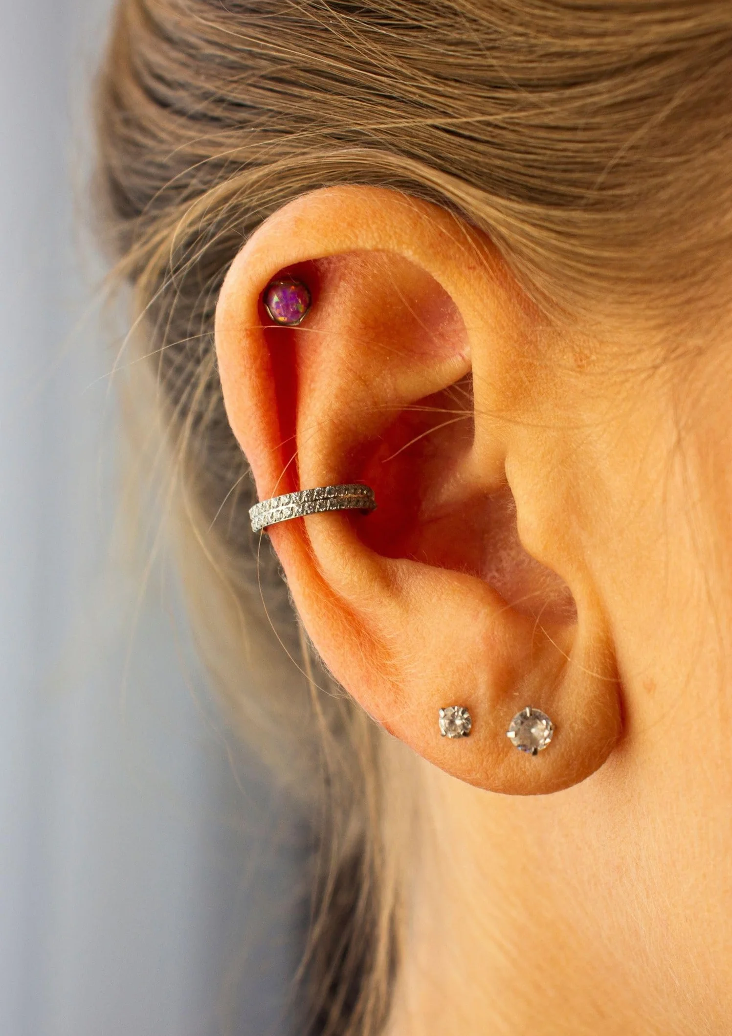 AVYRING Zestaw nakłuwaczy do uszu, jednorazowy zestaw do piercingu uszu, 316L, zestaw kolczyków chirurgicznych z kolorowymi cyrkoniami, różne kształty, kolczyki do samodzielnego nakłuwania z 4 mm lub