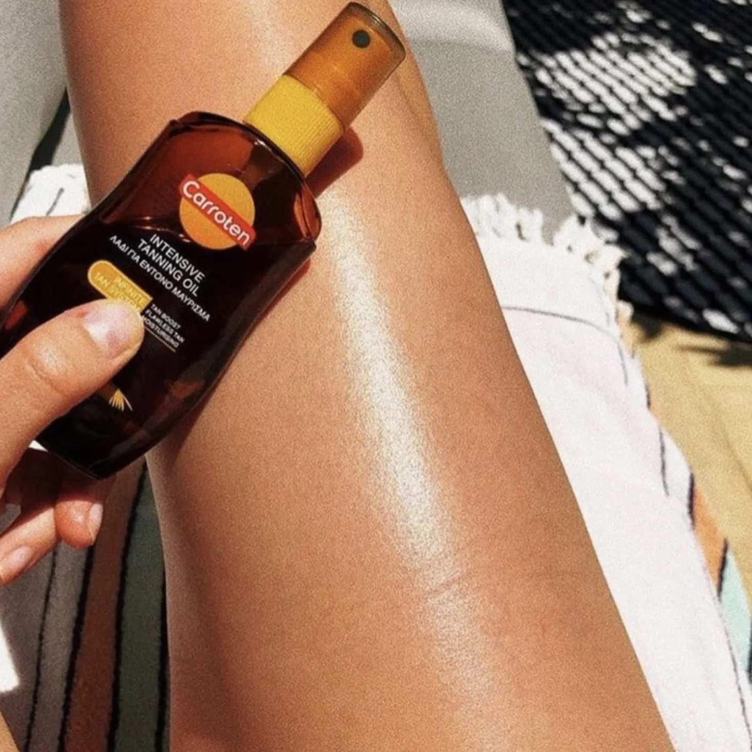 Carroten Intensive Tanning Oil 250 ml (2 sztuki) – przyspieszacz opalania z olejkami marchewkowymi i kokosowymi – wegański olejek do opalania z witaminami A & E
