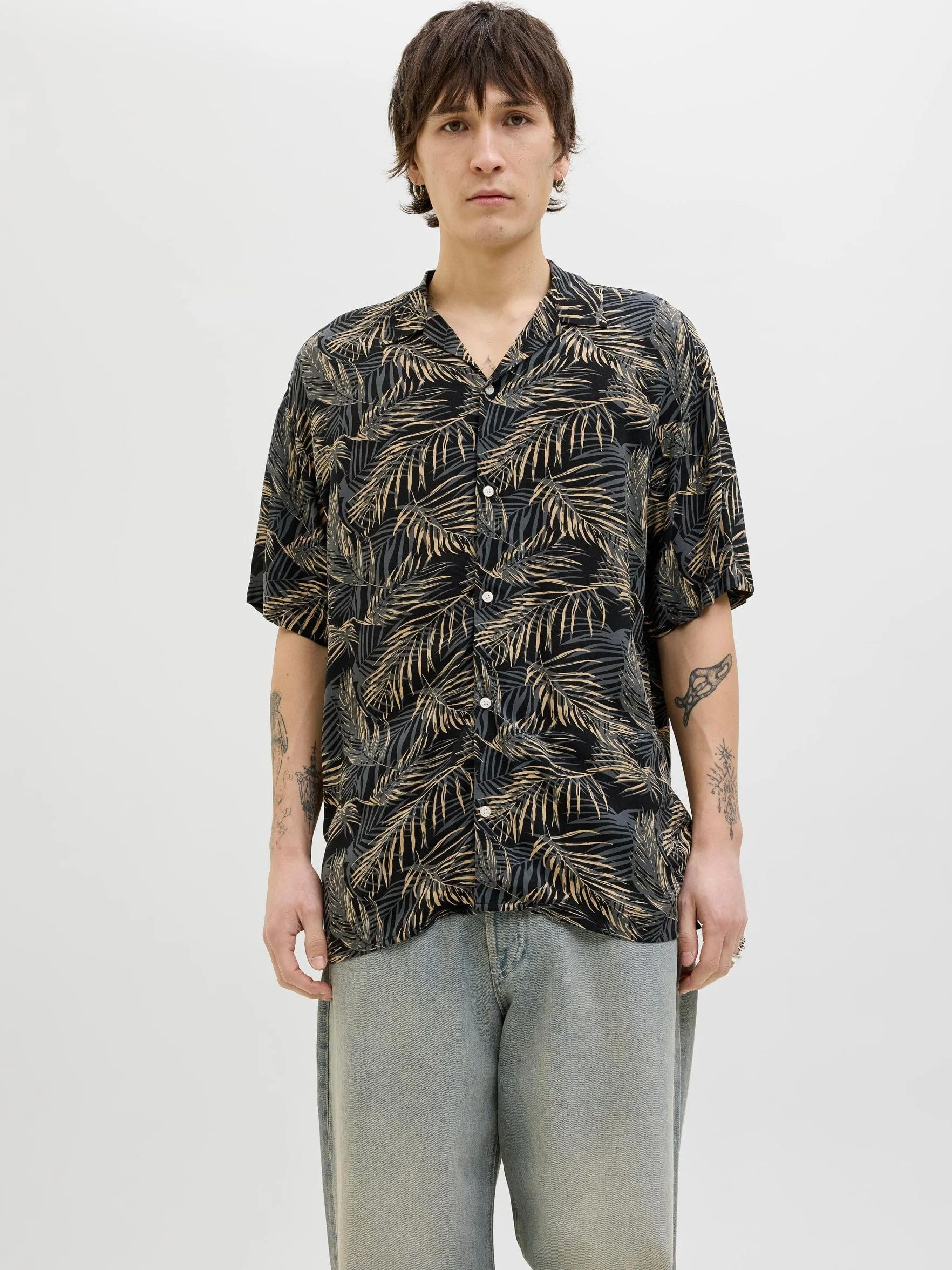 JACK & JONES Koszula z krótkim rękawem Mężczyźni Jjeff Tropical Aop Resort Shirt Ss Sn