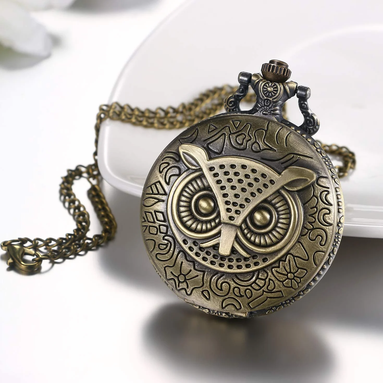 JewelryWe Uroczy klasyczny zegarek kwarcowy z łańcuszkiem kwarcowym dla mężczyzn i kobiet, brąz
