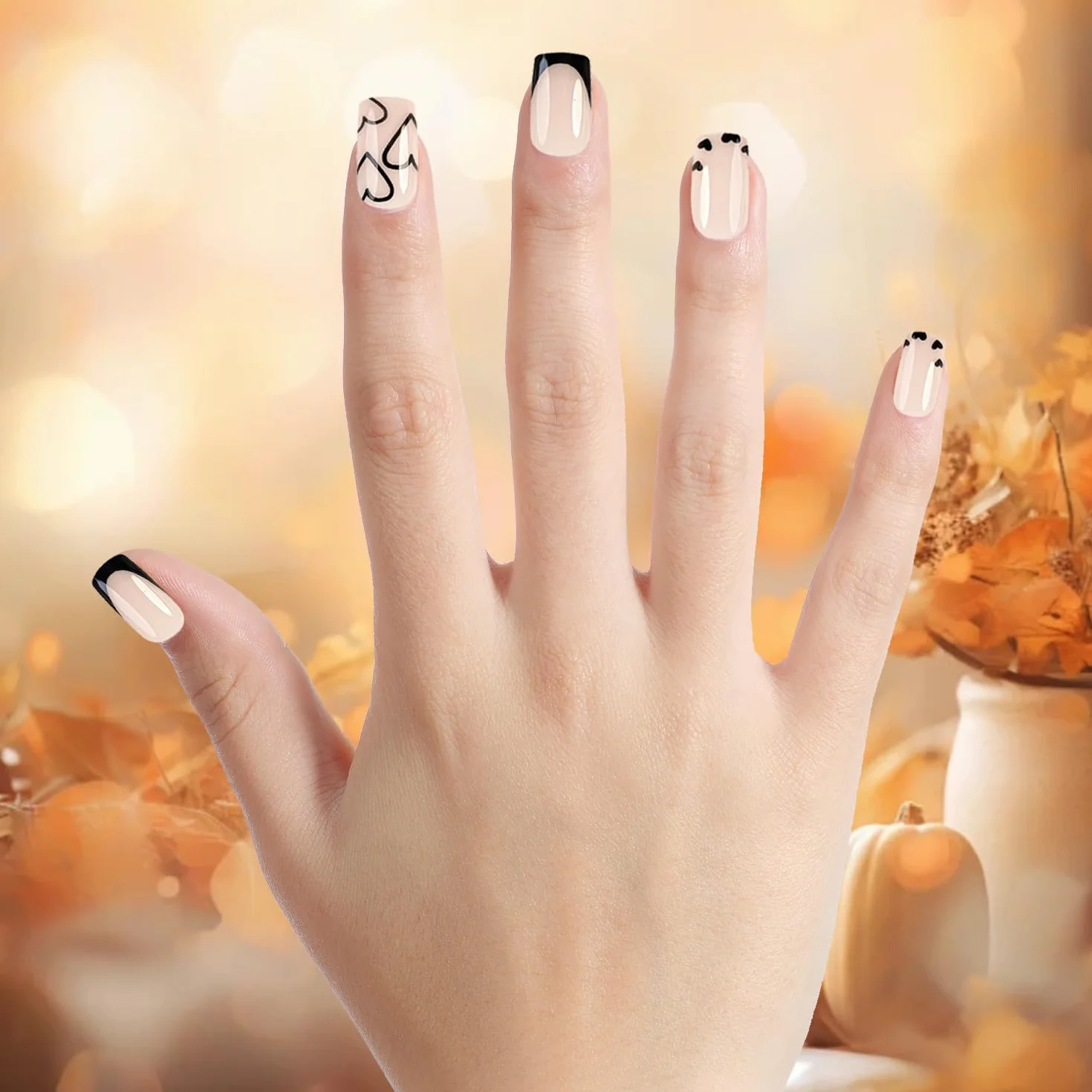 24 sztuki French Tip Press on Nails krótkie kwadratowe sztuczne paznokcie krótkie, czarne, akrylowe paznokcie z białym sercem, do naklejania, Fake Nails Soft Gel Extra Short naturalne i przyjemne