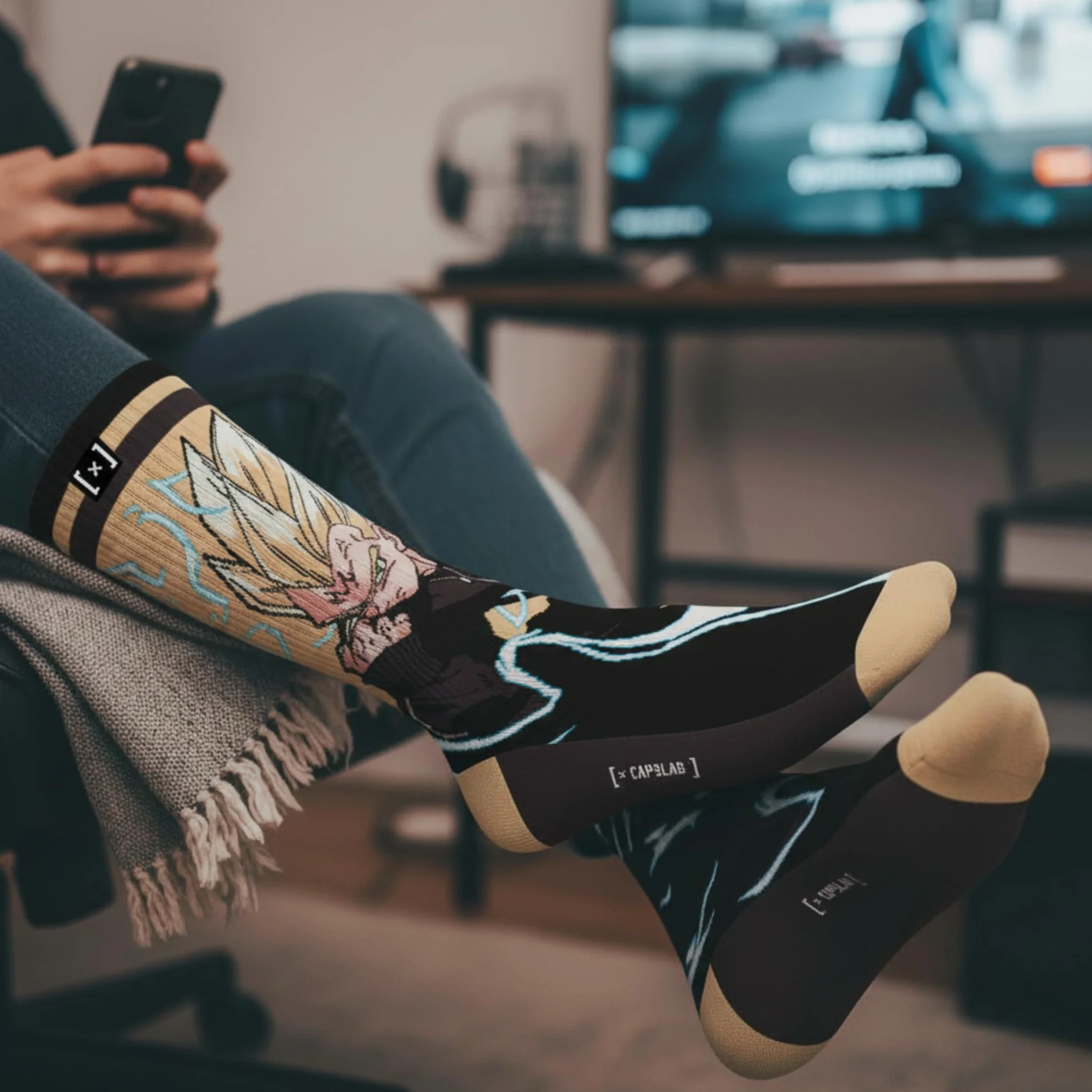 Capslab Skarpety Lightning | Zabawne i oryginalne | O wzornictwie unisex | Wygoda i codzienny styl na każdym kroku | Wykonane z najwyższej jakości materiałów