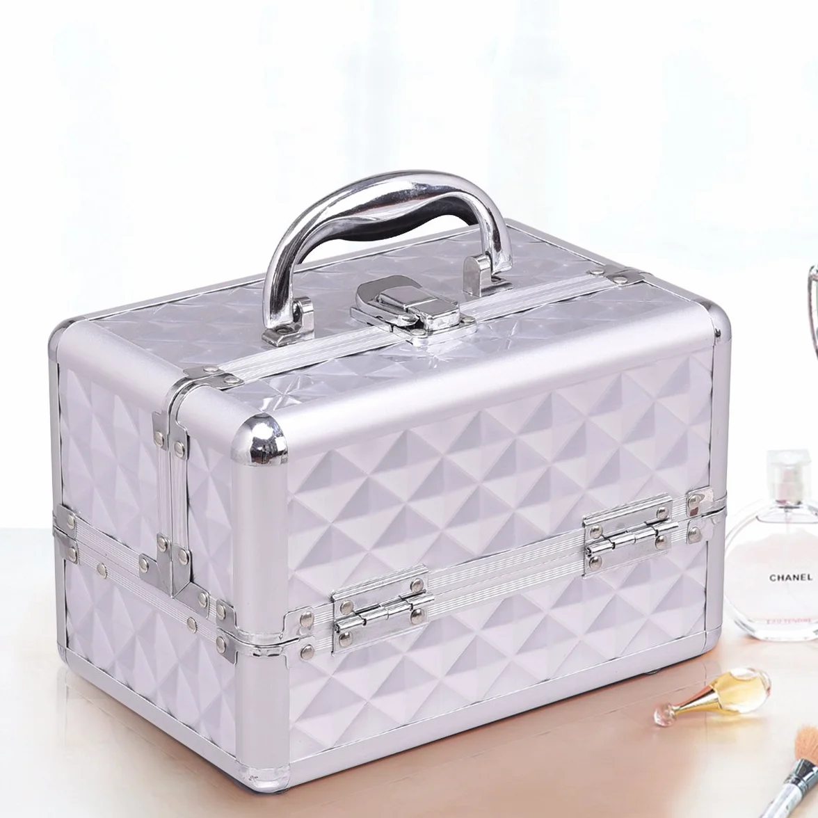 COSTWAY kuferek kosmetyczny Beauty Case, kuferek na biżuterię, walizka fryzjerska z lustrem, srebro, 23 x 15 x 18cm