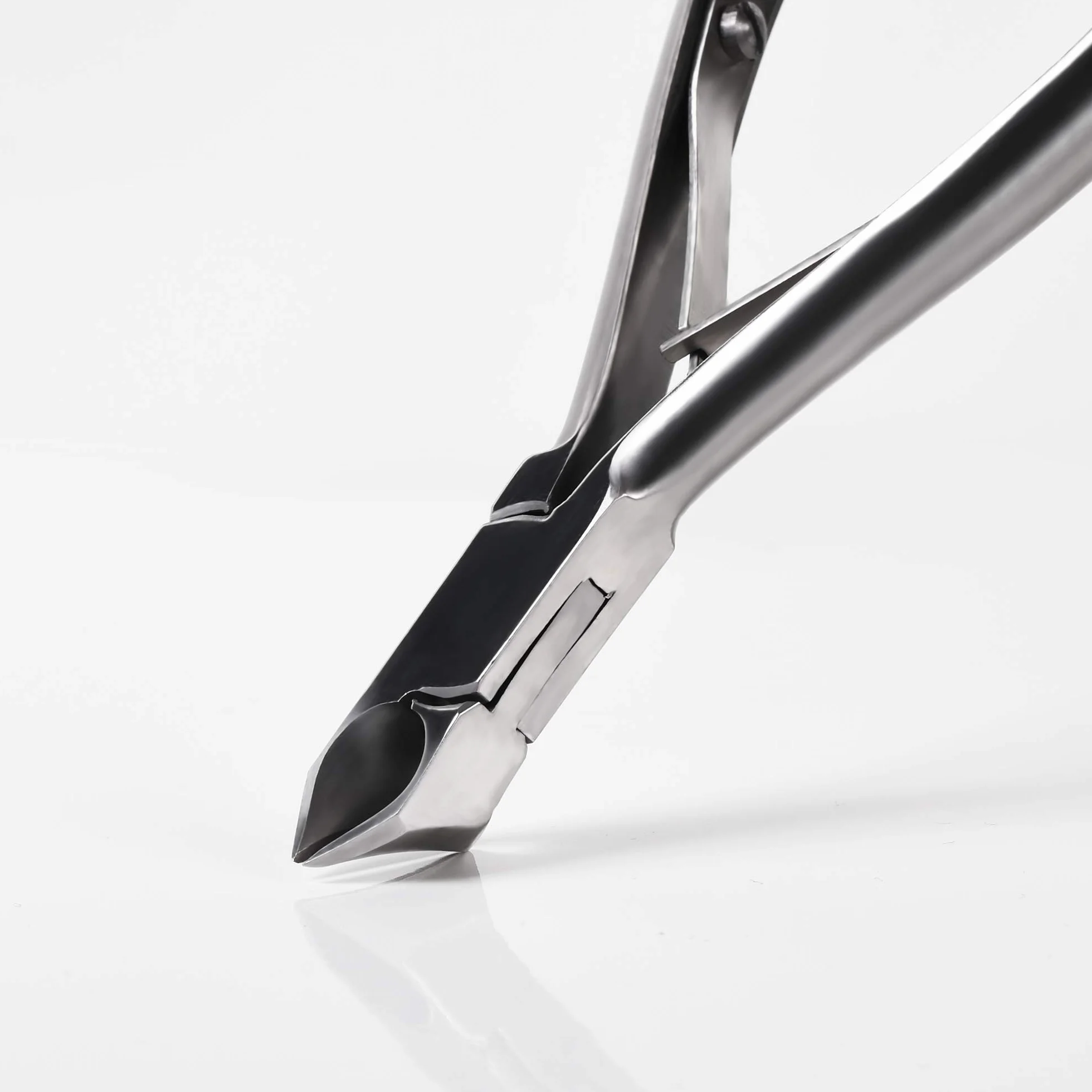 STERLING profesjonalne cęgi do paznokci 14 mm ST-13236