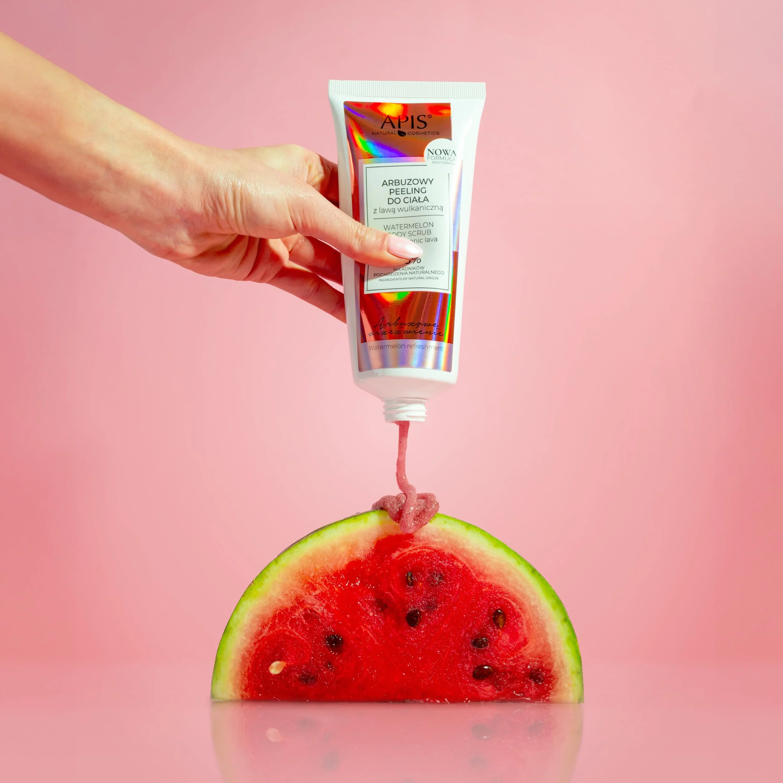 APIS Arbuzowy peeling do ciała z lawą wulkaniczną