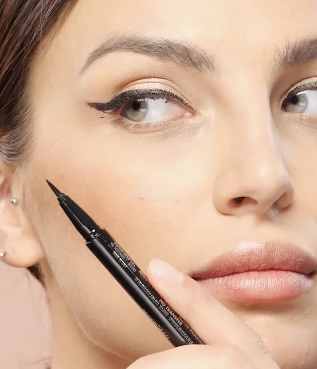 DEBORAH Eyeliner, 1 opakowanie (1 x 100 g)