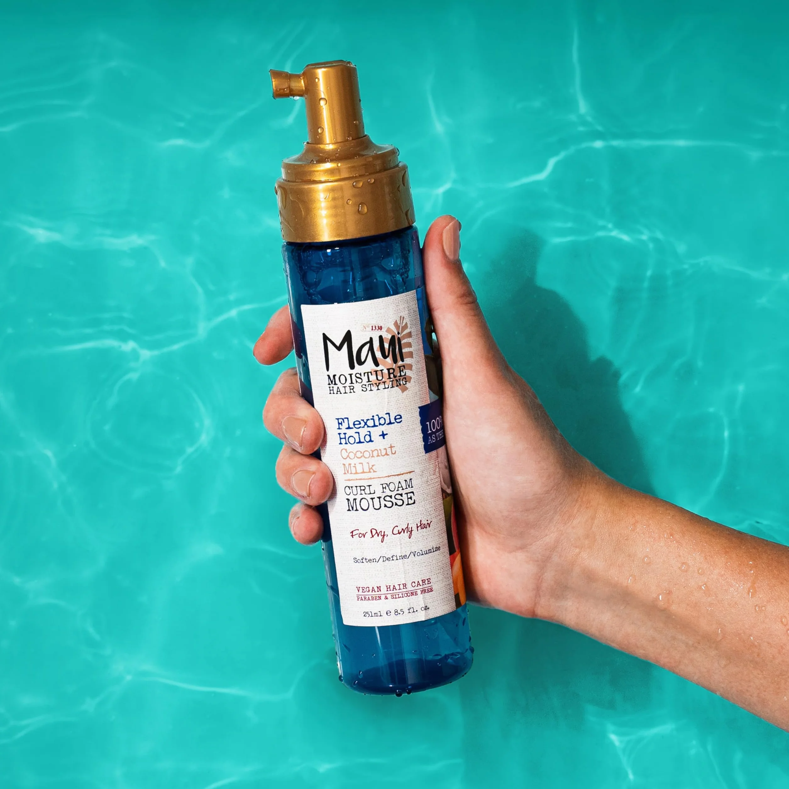 Maui Moisture Elastyczne mocowanie + pianka do kręconych włosów z mlekiem kokosowym, bez suchego alkoholu, parabenów lub silikonu, 241 g