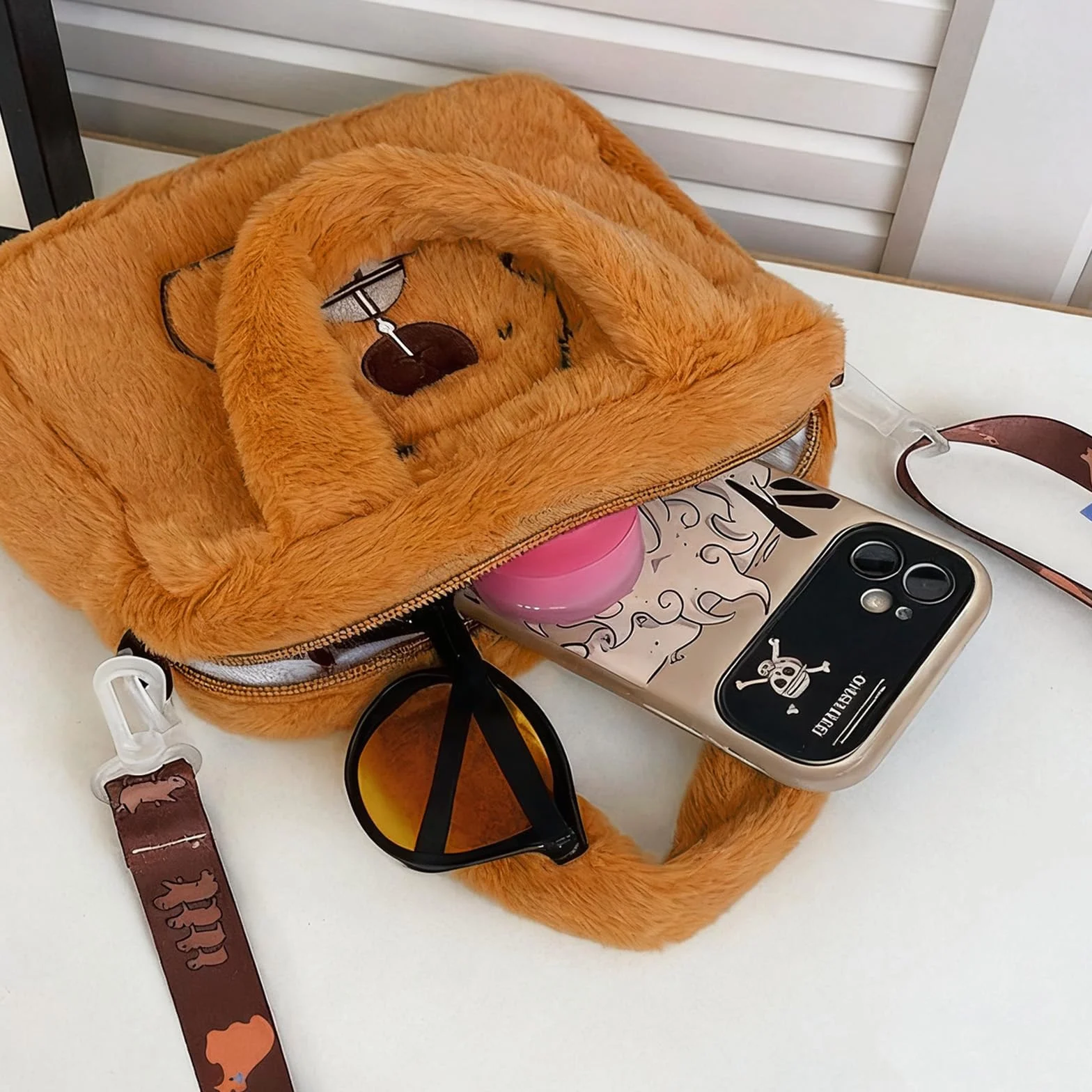 Capybara Pluszowa torebka dziewczęca, urocza dziewczęca torba na ramię, torba na ramię z regulowanym paskiem na ramię, torebki crossbody, na zakupy, podróże, prezenty dla dzieci, 18 x 16 x 6
