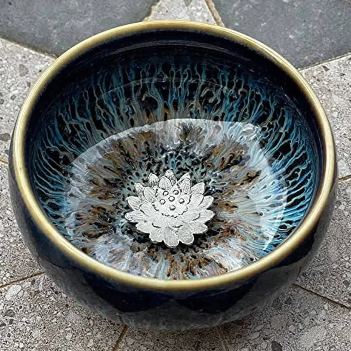 Kubek Jianzhan Tenmoku • Porcelanowy kubek do herbaty ze srebrnym kwiatem • pojemność 50 ml • herbata dusza