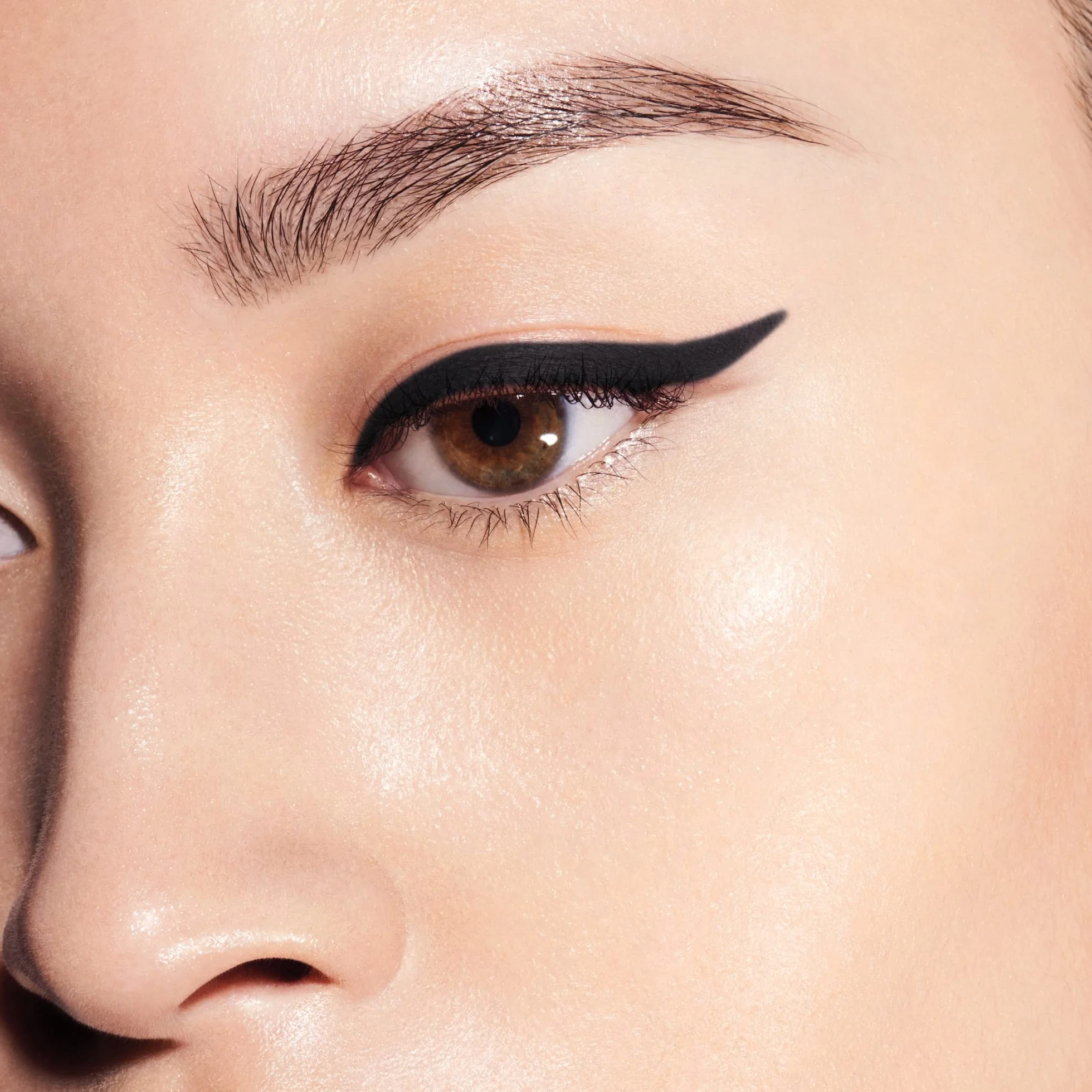 Shiseido Kajal InkArtist Nippon Noir wkładka 23-10 cm cień do powiek i brwi wodoodporna