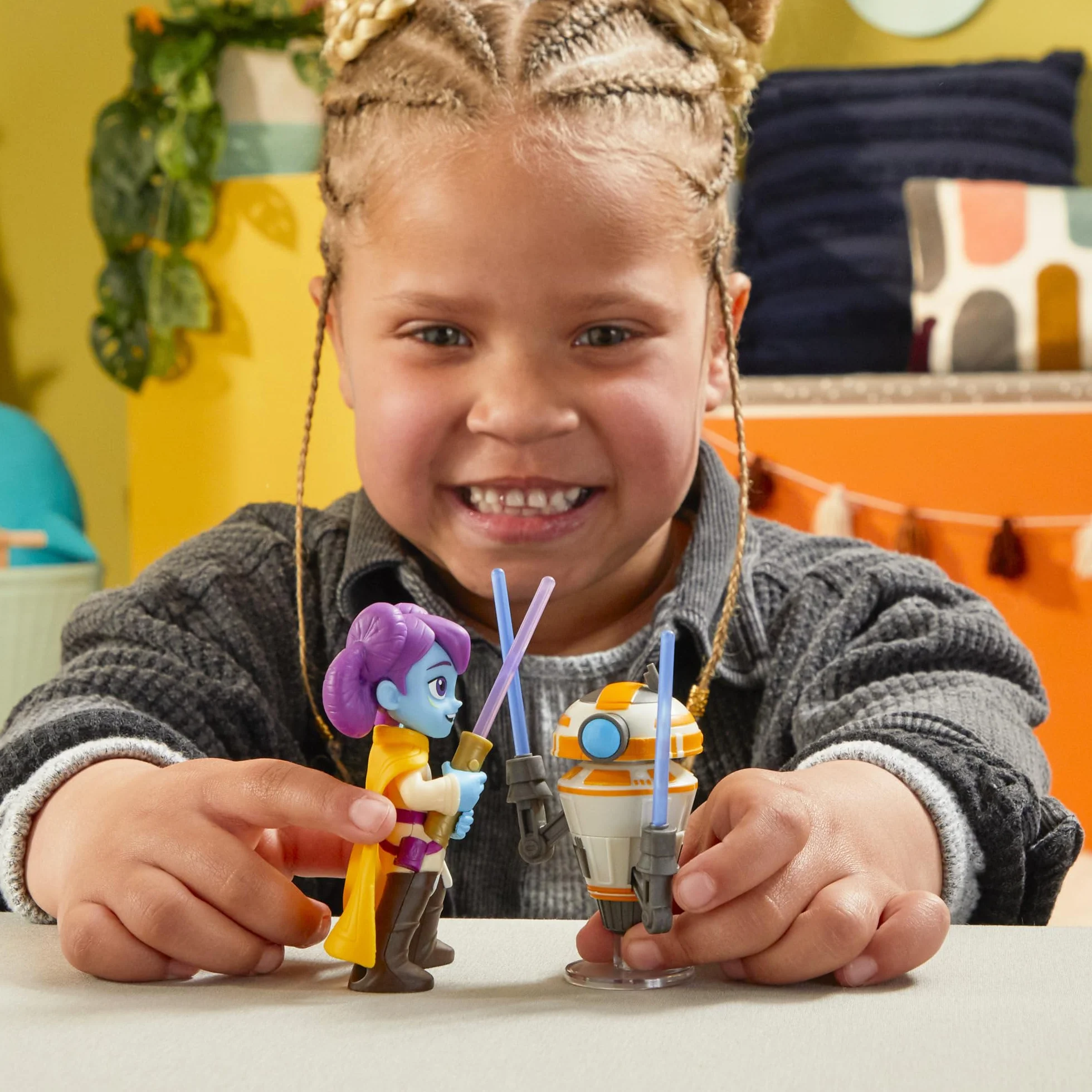 Hasbro Star Wars, Pojedynek z mieczem laserowym Pop-up Lys Solay i Droid Trening, zabawki Star Wars w skali 10 cm dla chłopców i dziewcząt