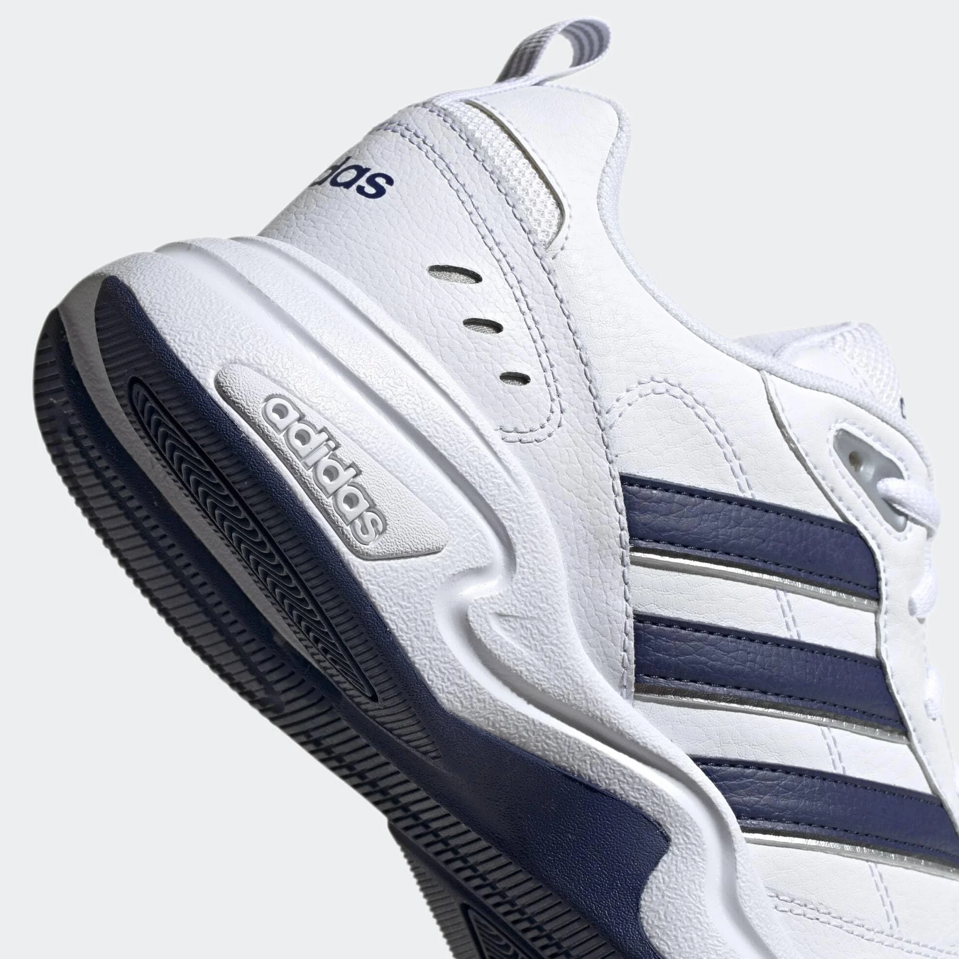 adidas Strutter - Buty sportowe Mężczyźni
