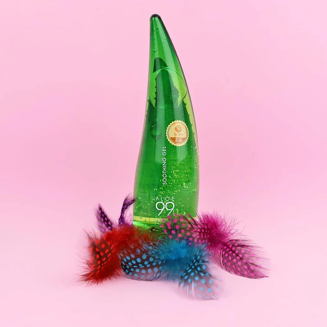 HOLIKA HOLIKA. Gel de Aloe Vera 99% Soothing Gel. Gel De Baño Calmante E Hidratante con un 99% de Aloe Vera puro. Cuidado de la Piel. No Daña. Todo Tipo de Pieles. 250 ml.