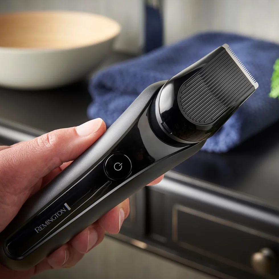 Remington X5 Limitless X Golarka elektryczna dla mężczyzn z hybrydowym systemem tnącym SynX, rotacyjna, na mokro i na sucho, trymer, elastyczne głowice, bezprzewodowa, 360° PivotBall, USB, XR1755
