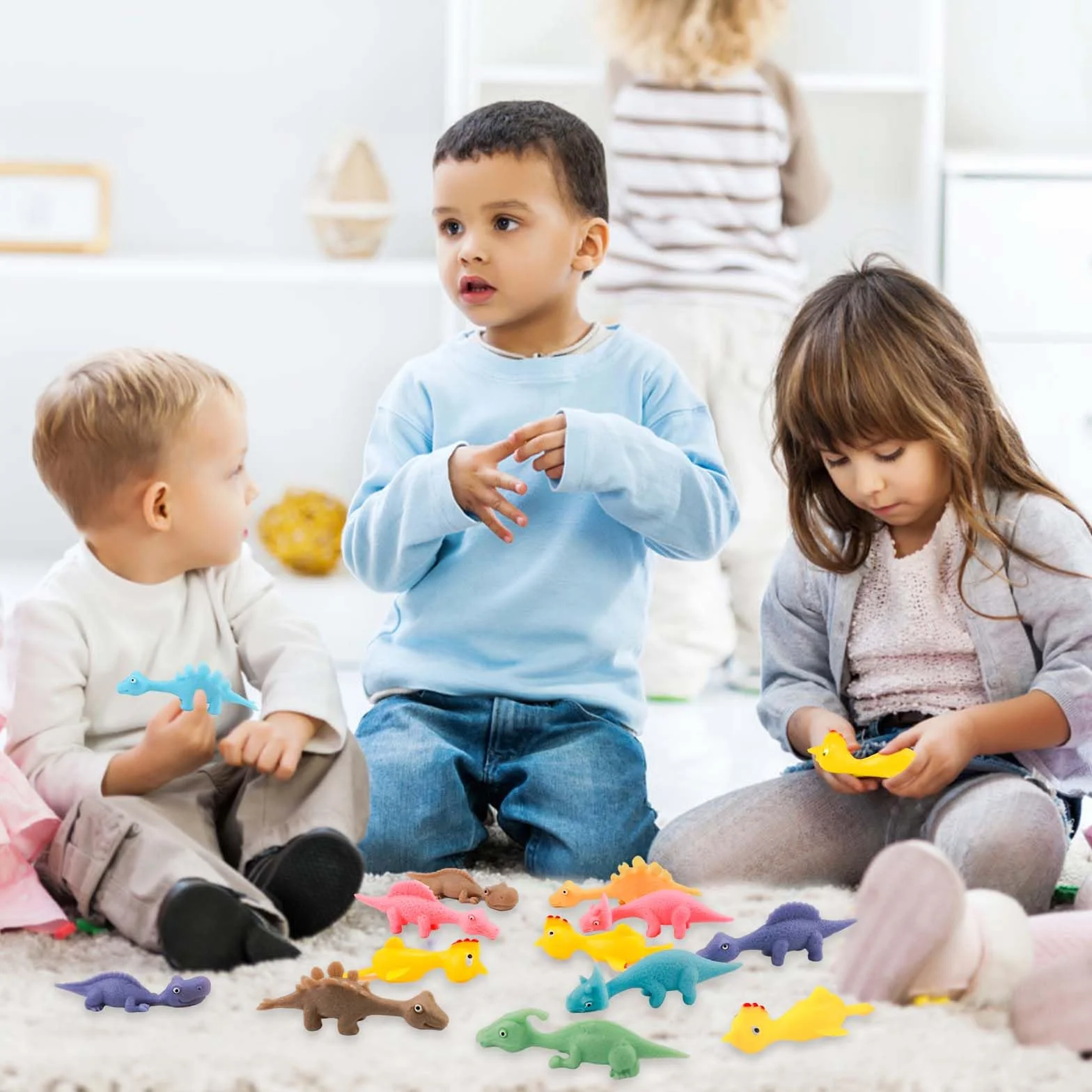 24 Sztuki Zabawek Strzelajacych Palcami, Kurczak z Miekkim Gumowym Palcem Smieszne Mini Latajace Dinozaury dla Chlopców Dziewczat Upominki na Przyjecie (Zólta Laska + Kolorowy Dinozaur)
