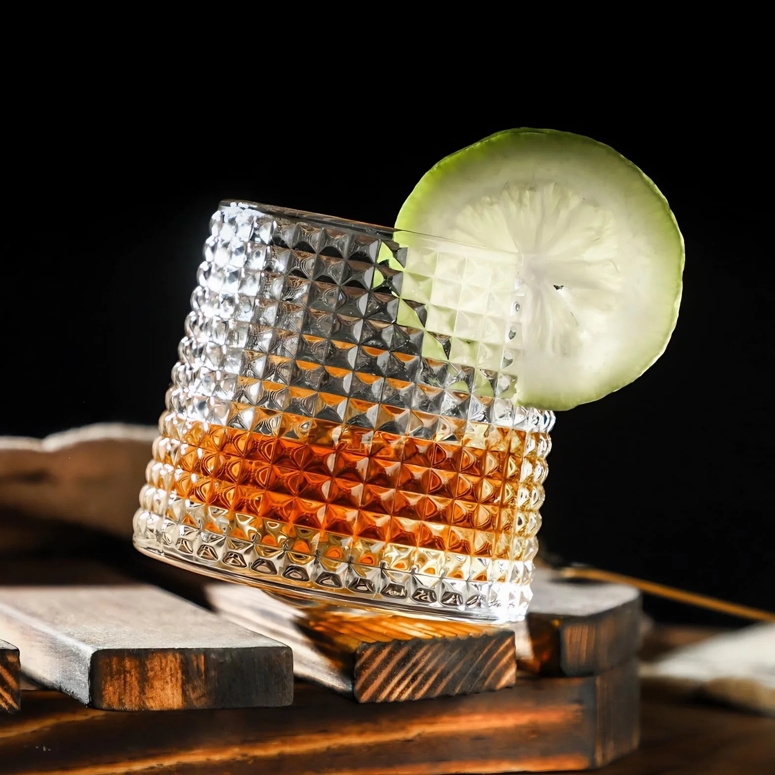 Obrotowe szklanki do whisky, rumu, bourbonu, koniaku, wódki i likieru, do baru, imprez i domu, prezenty dla mężczyzn