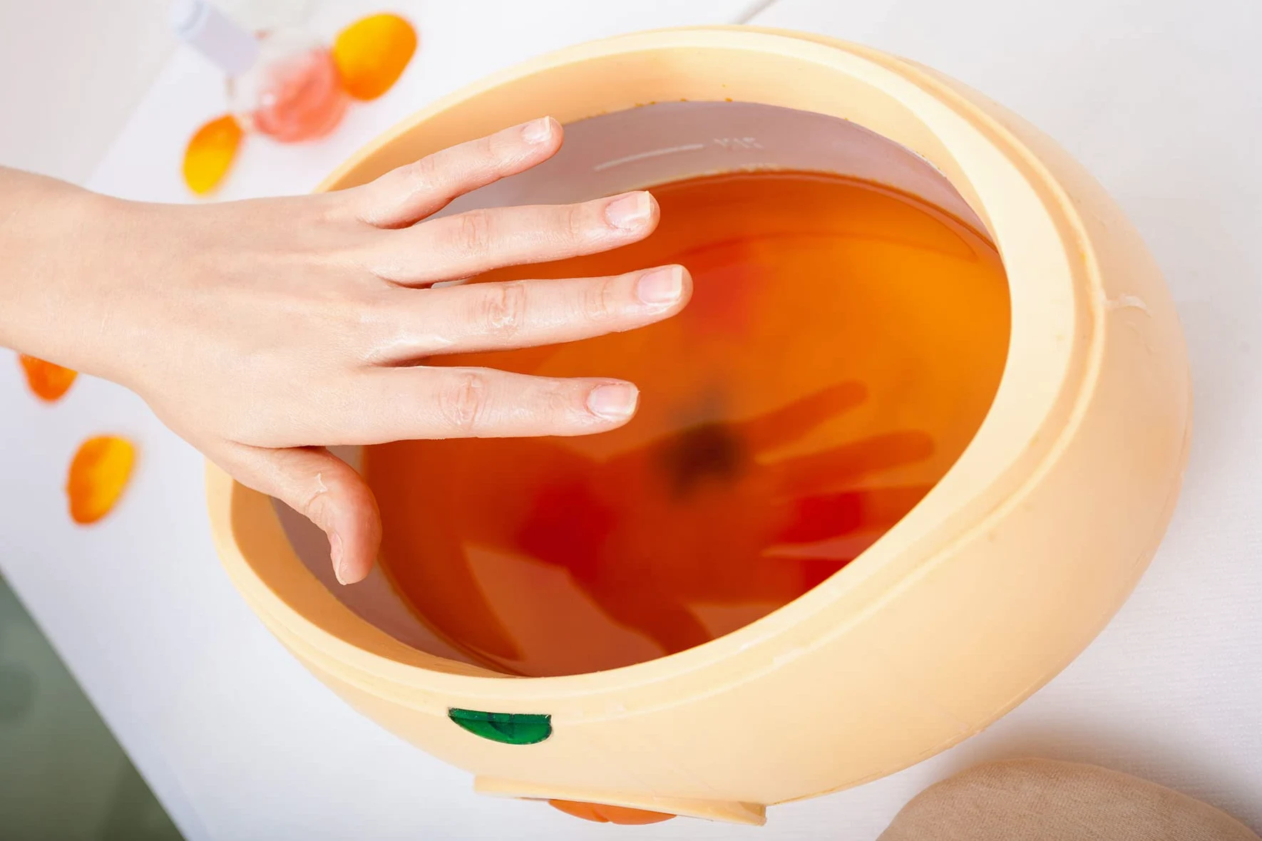4 x 500 ml wosku parafinowego do kąpieli parafinowej do rąk i stóp, róża