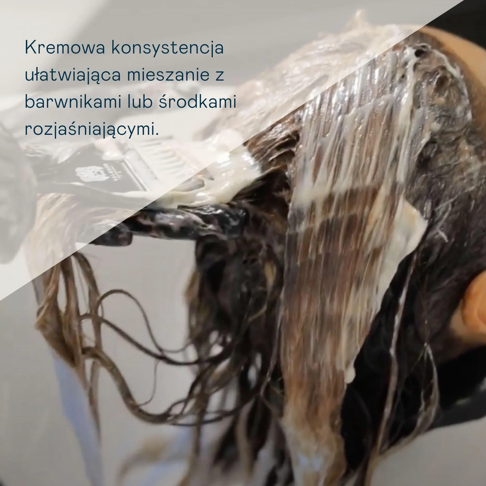 VALQUER Woda Utleniona w Kremie | Profesjonalny Utleniacz Fryzjerski do Koloryzacji i Rozjaśniania Włosów | Stabilizowana Kremowa Formuła | 30 Vol 9% | 1000 ml