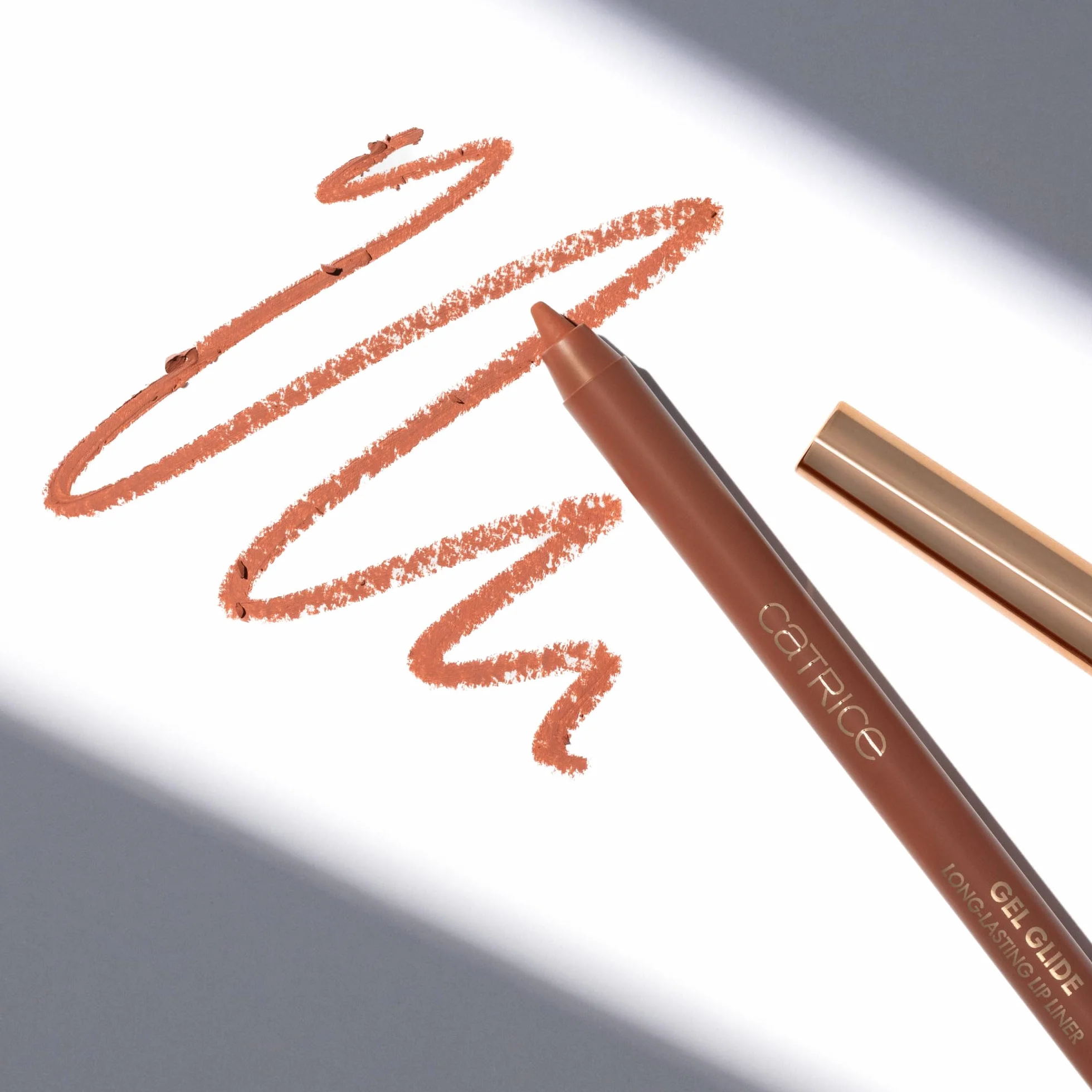 Catrice Żel Glide Long-Lasting Lip Liner, trwały, odporny na rozmazywanie, intensywny kolor (1,5 g)