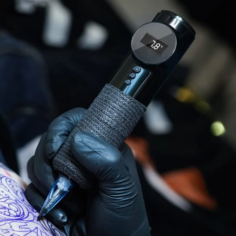 Mast Archer Tattoo Kit Machine à Tatouer Rotary Wireless Stylo Tatouage 3.5mm Stroke Batterie 2000mAh Inklusive 2 Griffe Tattoo Cartridges für Künstler Tatuieurs et Débutants