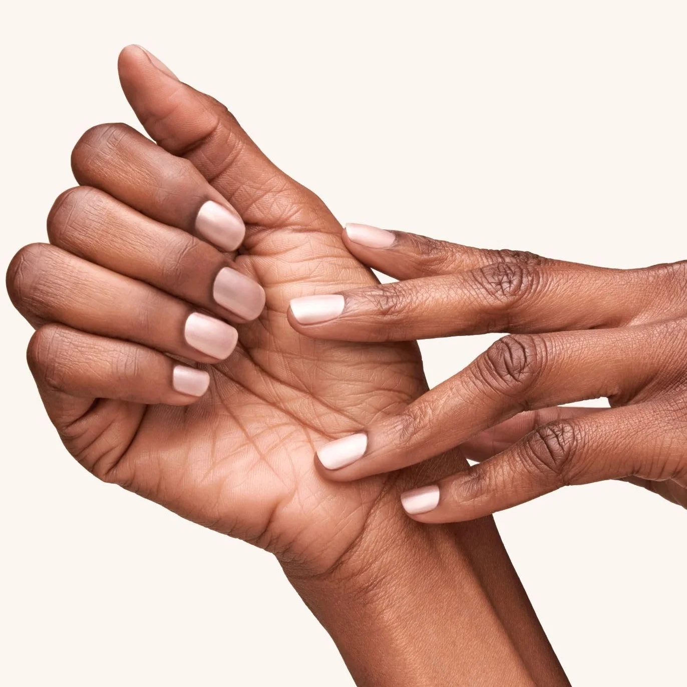 Mavala Colorfix Top Coat Lakier do paznokci przedłużający czas trwania manicure | Da połysk - Wzmocnienie - Elastyczność, 10 ml