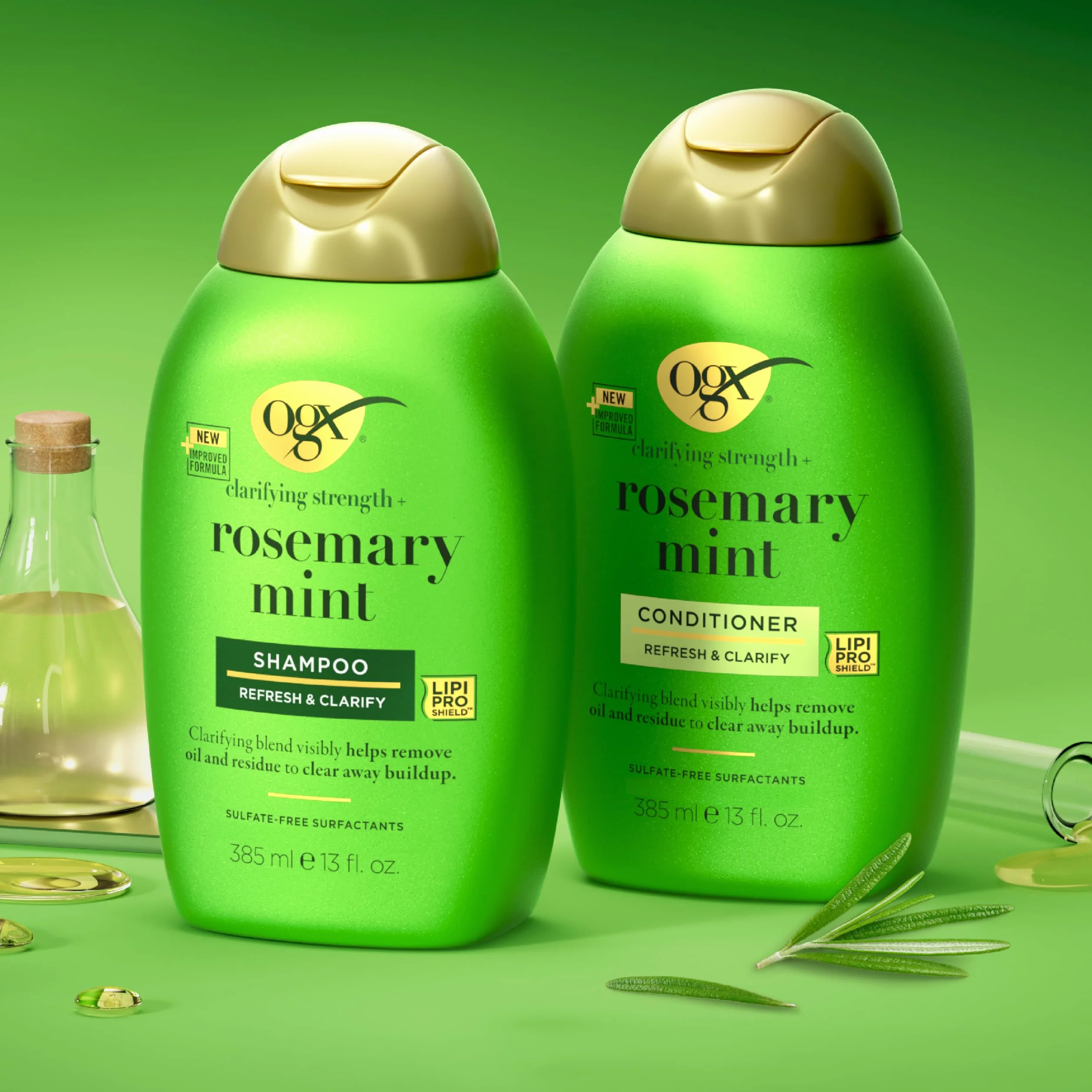 OGX Szampon odświeżający z rozmarynu miętowego (385 ml), oczyszczający szampon do włosów, który pomaga w widocznym usuwaniu olejków i pozostałości, do wszystkich rodzajów włosów, w szczególności do