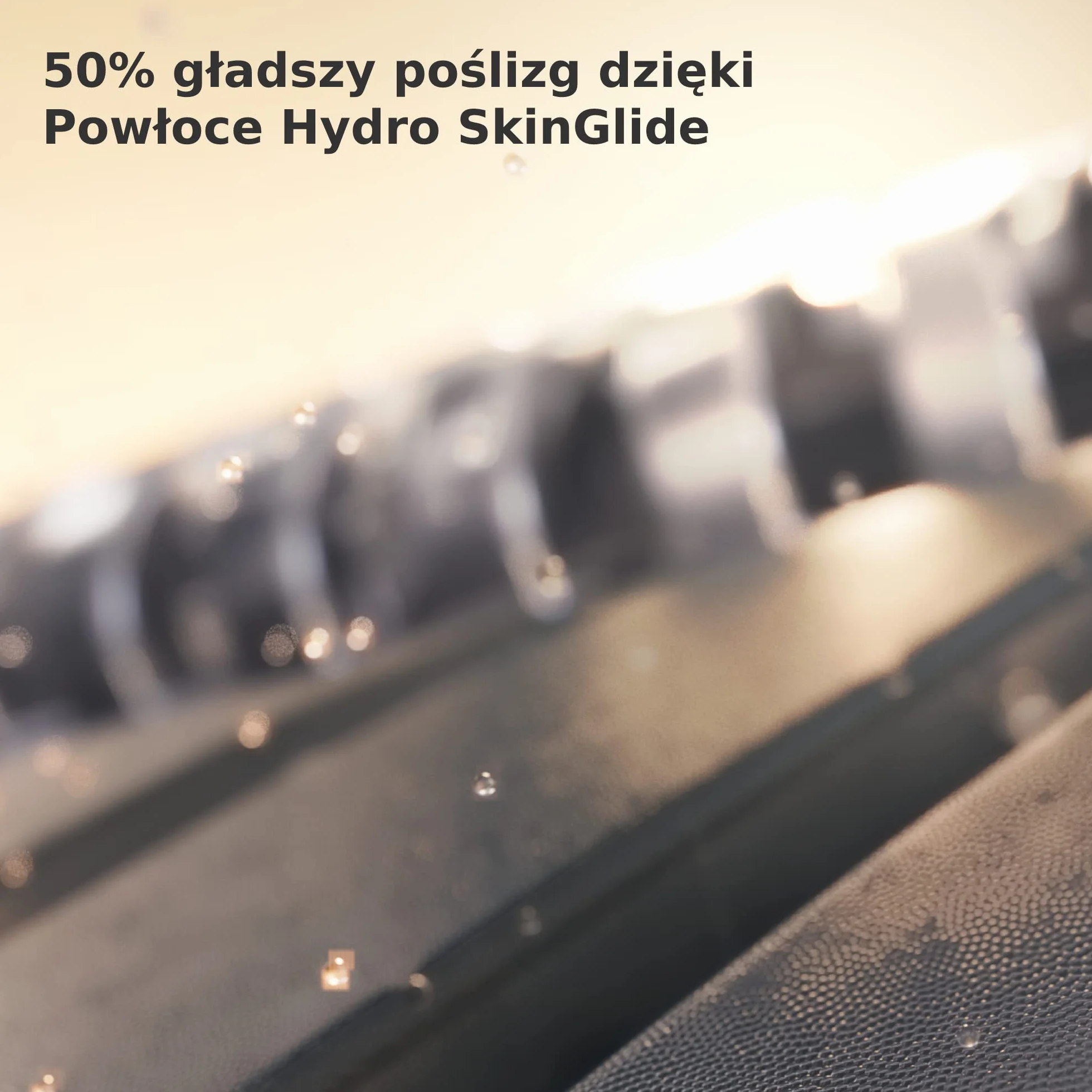 Golarka elektryczna Philips Series 9000 do golenia na mokro i sucho z technologią SkinIQ, podkładką ładującą, trymerem do nosa i brody, wkładem czyszczącym (Model SP9885/35)