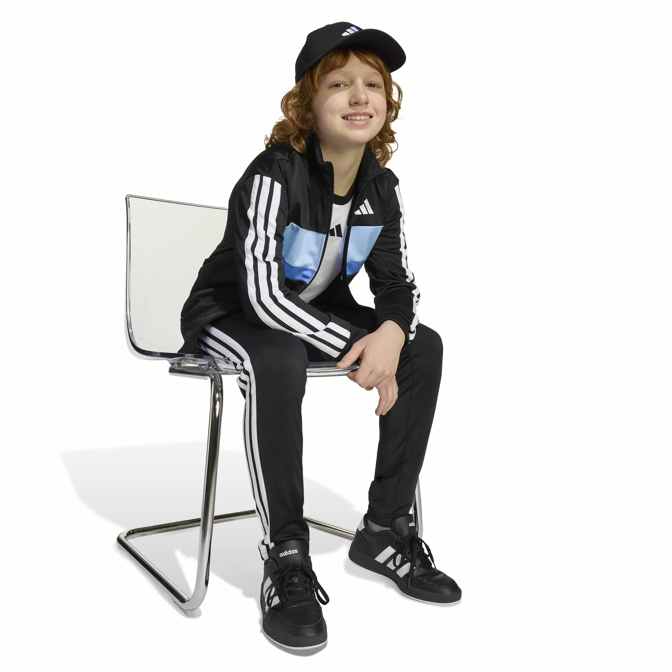 adidas Uniseks - dzieci SEASONAL ESSENTIALS TIBERIO 3 STRIPES TRICOT TRACKSUIT, black/glow blue/blue fusion/white, 9-10 Years