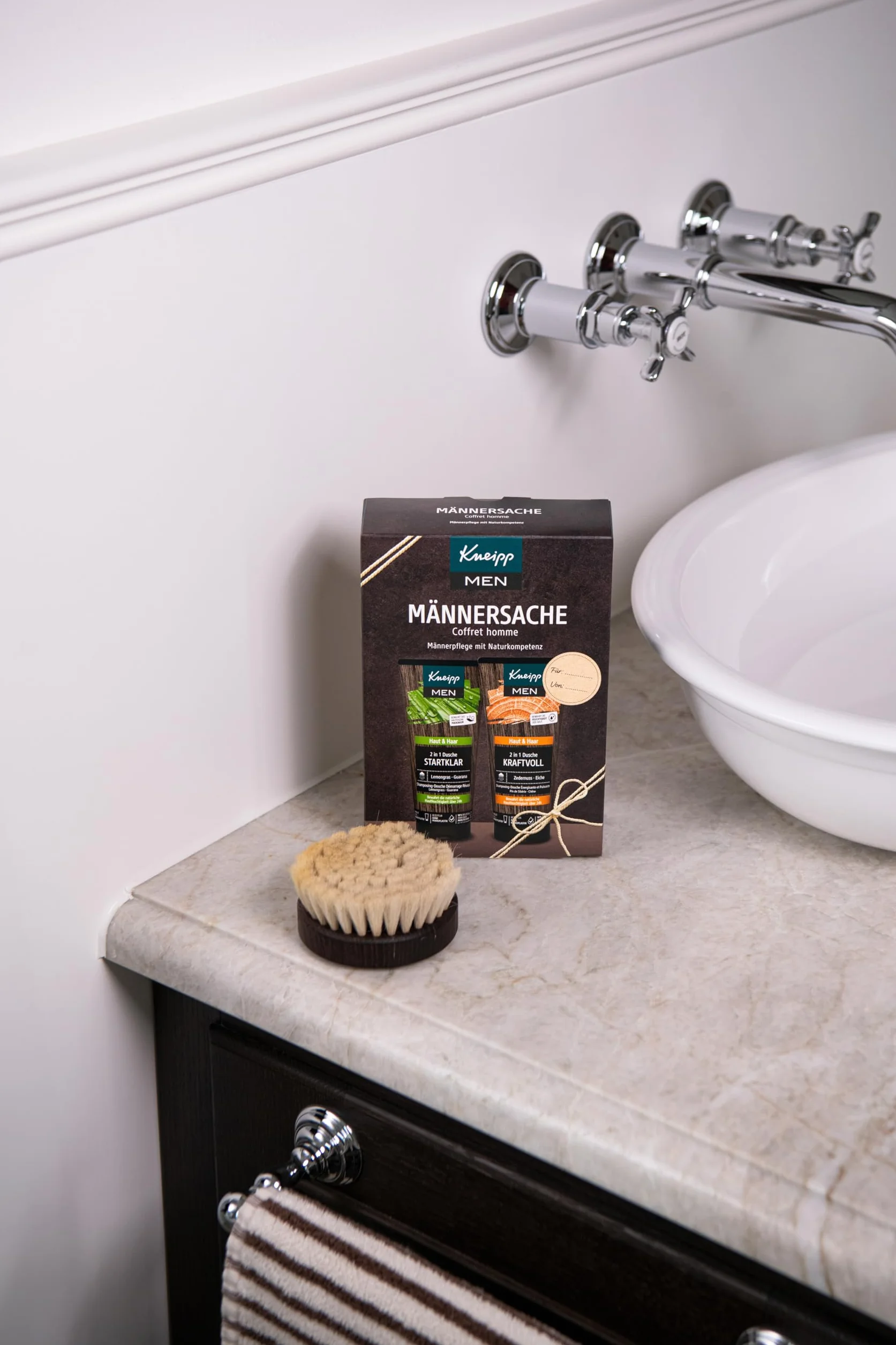 Kneipp Zestaw upominkowy dla mężczyzn - 2 w 1 męskie prysznice firmy Kneipp w oryginalnym rozmiarze - prezent wellness dla mężczyzn - Kneipp Men: pielęgnacja mężczyzn z kompetencjami natury - 2 x 200