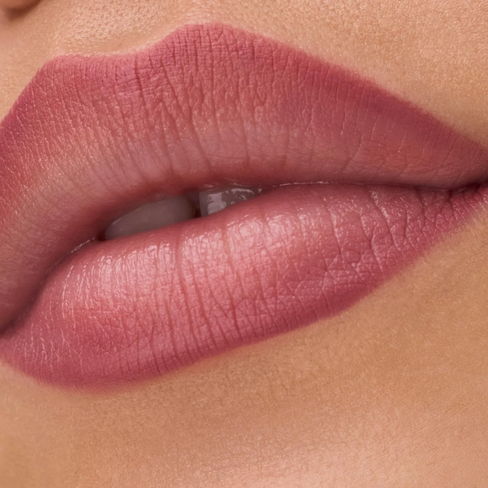 Catrice Konturówka do ust Gel Glide Long-Lasting Lip Liner, długotrwały, nie pozostawia smug, intensywny kolor (1.5g)