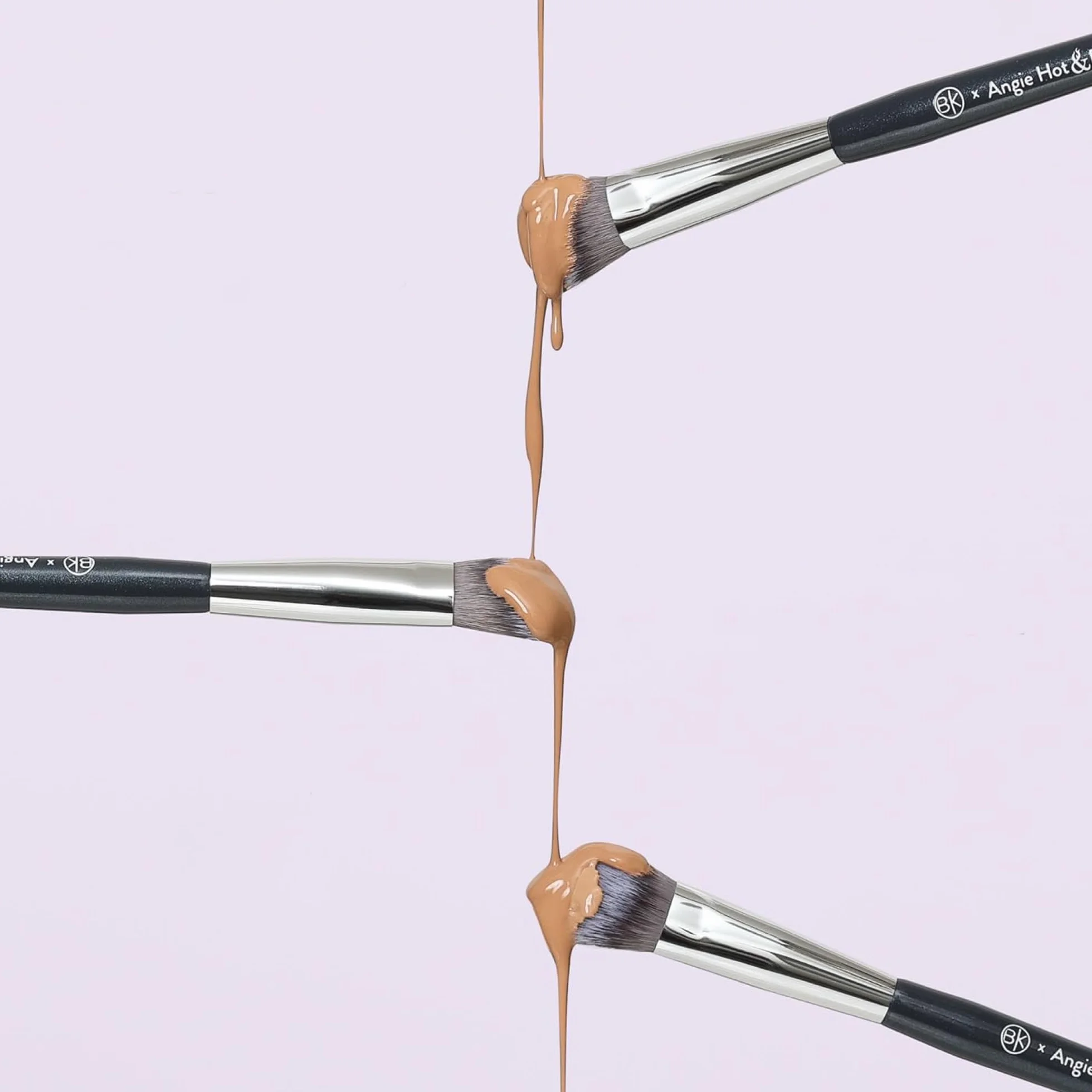 BK Beauty Pędzel do korektora A506 Kitten Paw do makijażu twarzy