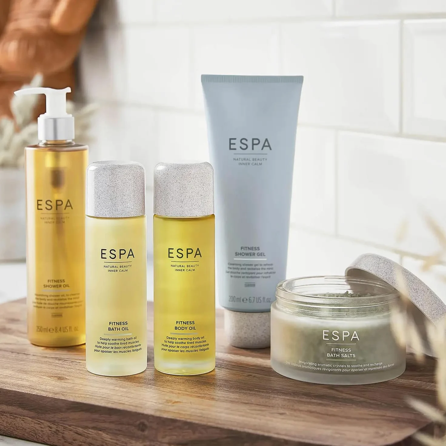 ESPA | Fitness Shower Oil | 250ml | Oil to Cream Cleansing Formula | Post-Workout Reviver | Eucalyptus, Clove Bud, Peppermint & Rosemary