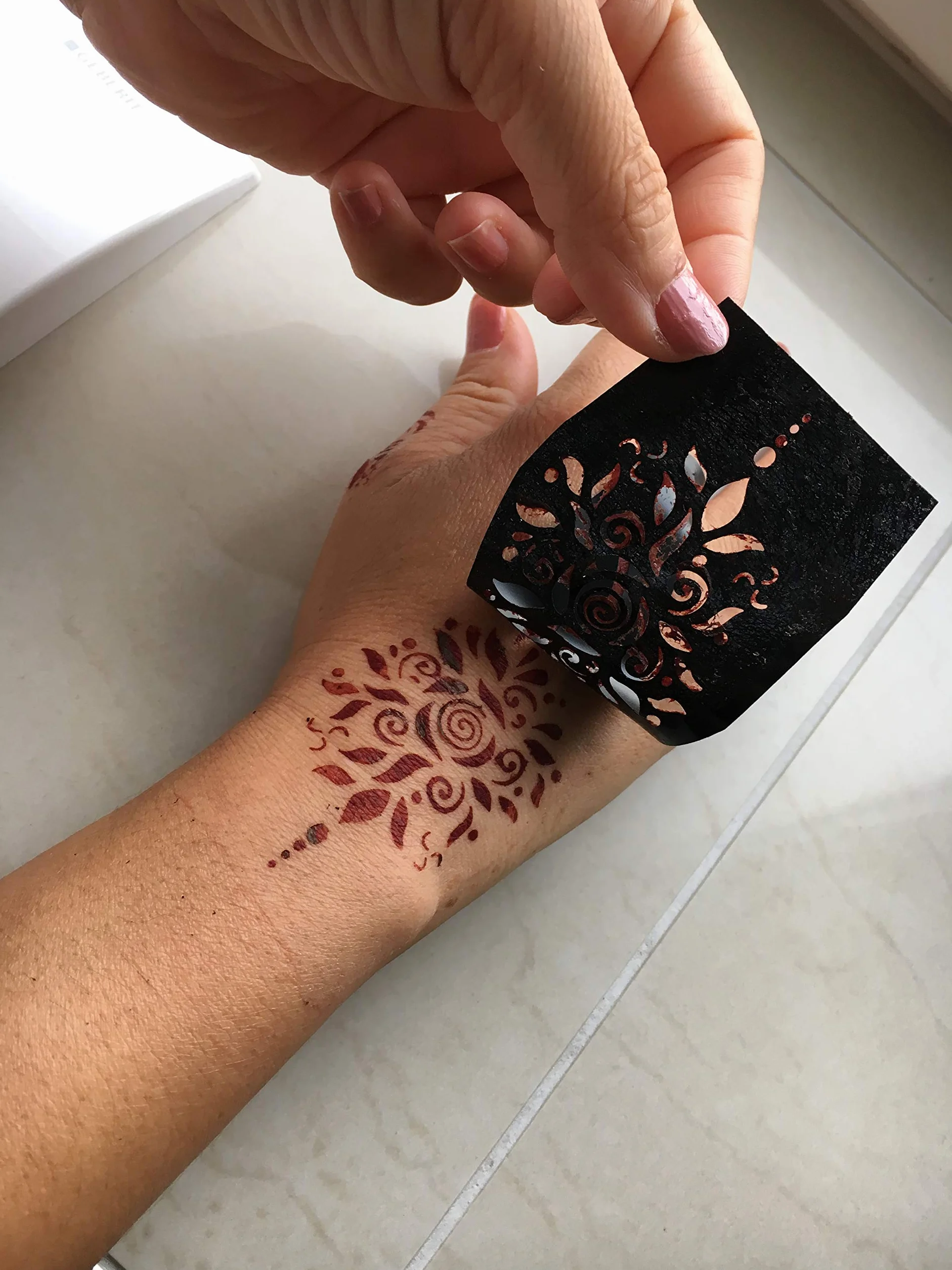 Szablony do tatuażu Henna 10 arkuszy zestaw