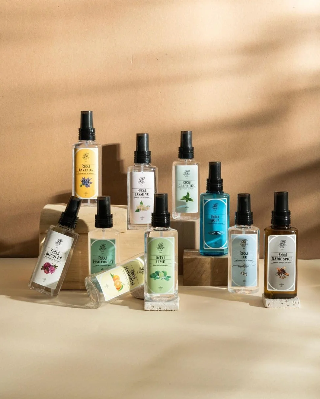 Rebul Dark Spice Eau de Cologne woda kolońska dla mężczyzn, szklana butelka 100 ml, woda kolońska, woda do golenia dla mężczyzn i kobiet