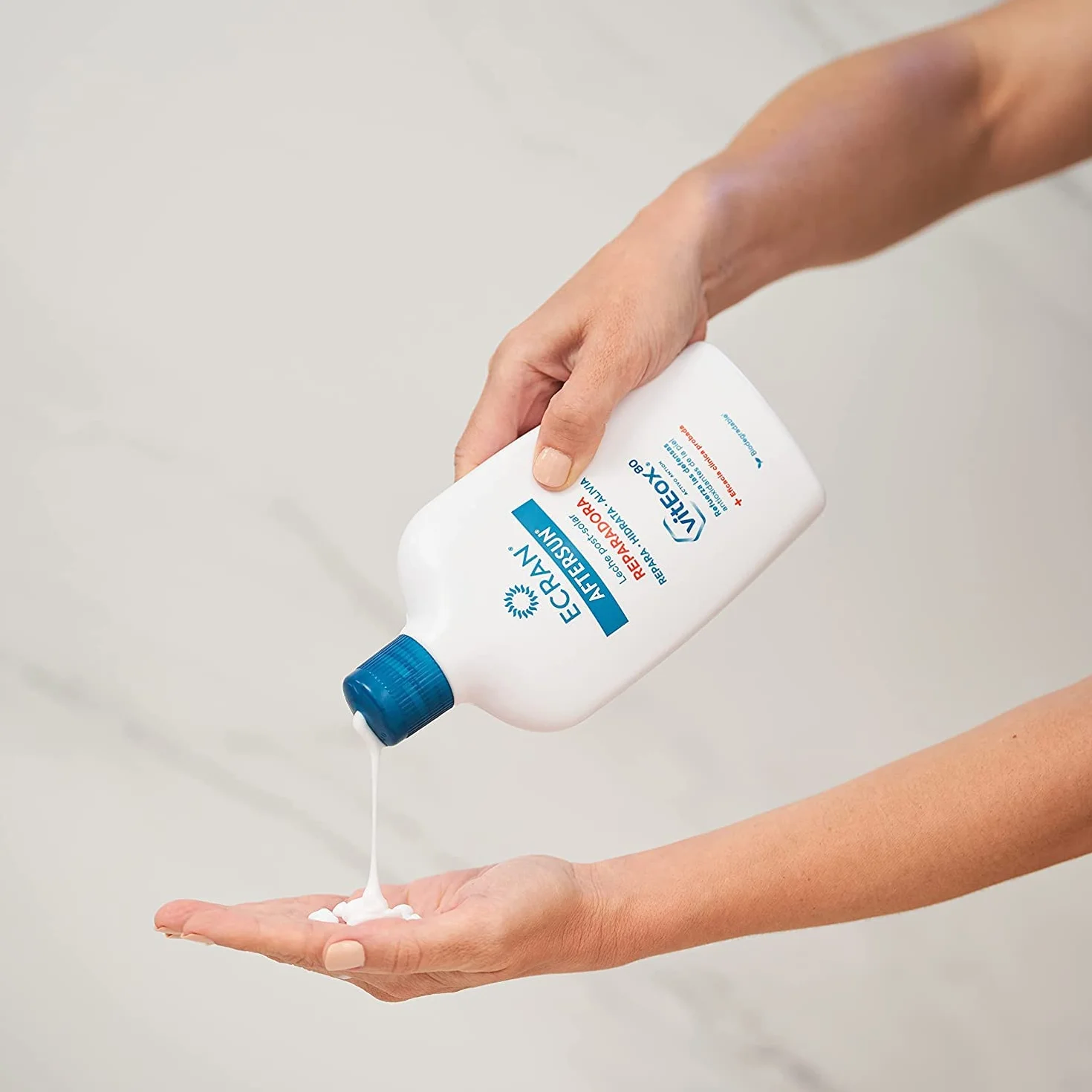 Ecran Aftersun Leche Post-solar Hidratante Y Reparadora - 400 ml, Blanco, Almond