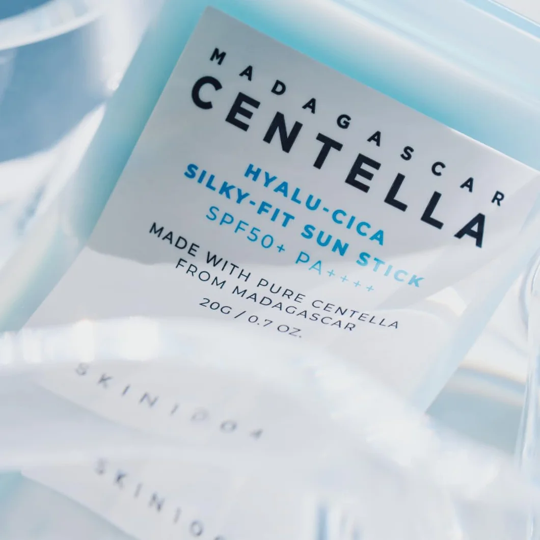 SKIN1004 Madagascar Centella Hyalu-Cica Silky-Fit Sun Stick