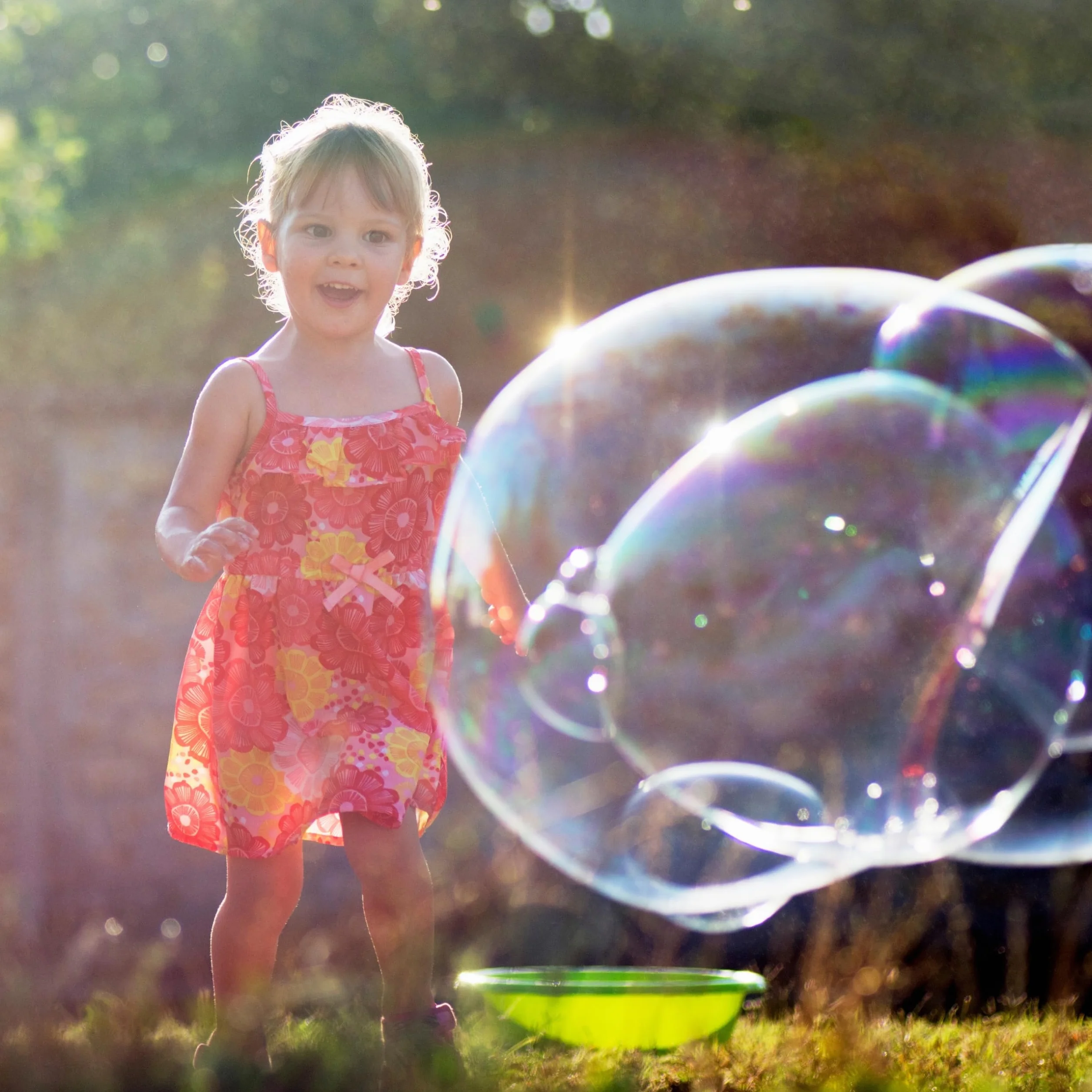 Bubble Brothers Płyn do baniek mydlanych, także do ogromnych, niepękające bańki mydlane, wysokiej jakości, do uzupełniania, na urodziny dziecka i do zabawy na świeżym powietrzu, XXL, kanister 5 l