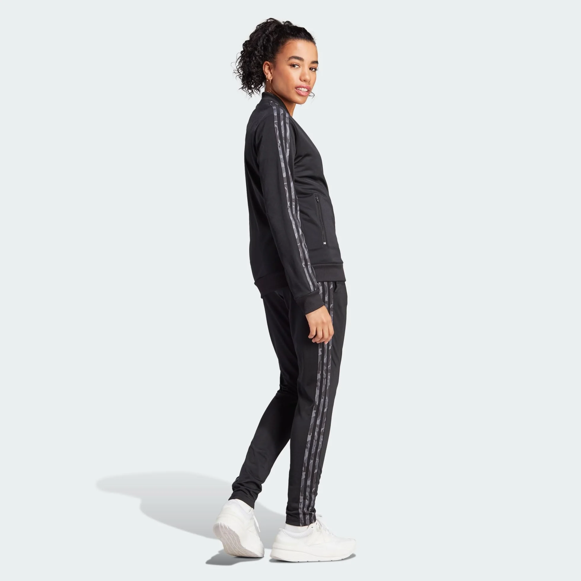 adidas Kobiety Essentials 3-Stripes Track Suit, Black/Multicolor, XS