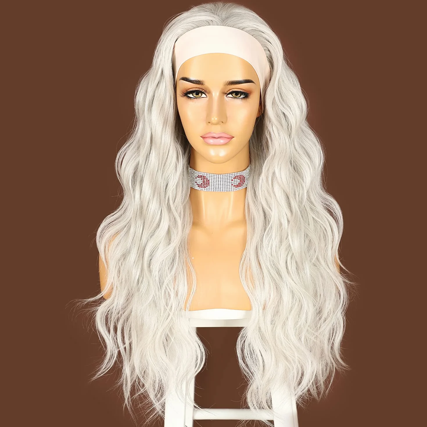 Sapphirewigs Peruka z główką Body Wave z tasiemką Platinum Grey Syntetyczna długa peruka z falującymi włosami dla kobiet bez kleju, naturalny wygląd, gęstość 150%, 66 cm