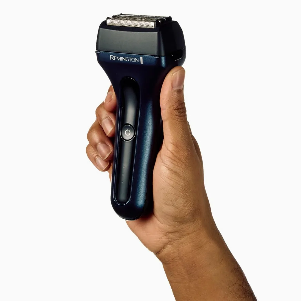 Remington Golarka elektryczna F7, golarka foliowa, bezprzewodowa, na mokro i na sucho, 100% wodoodporna, wysuwany trymer, folie Tri-flex, USB-C, czas pracy 80min, ładowania 120min, Style Series F7000