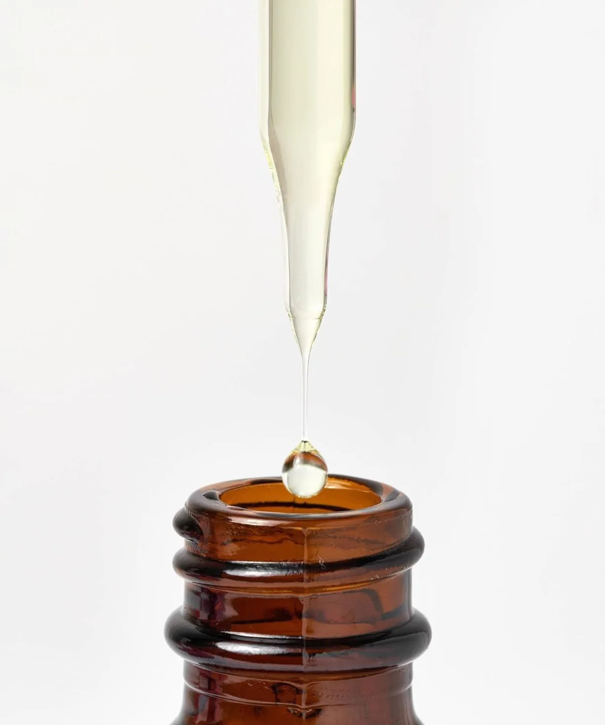 Mielle, Natural Organics, olejek rozmarynowy, olejek wzmacniający skórę głowy i włosy, 59 ml, opakowanie z 1 butelką, szczelne opakowanie