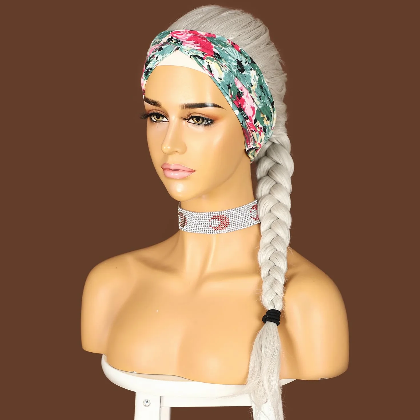Sapphirewigs Peruka z główką Body Wave z tasiemką Platinum Grey Syntetyczna długa peruka z falującymi włosami dla kobiet bez kleju, naturalny wygląd, gęstość 150%, 66 cm